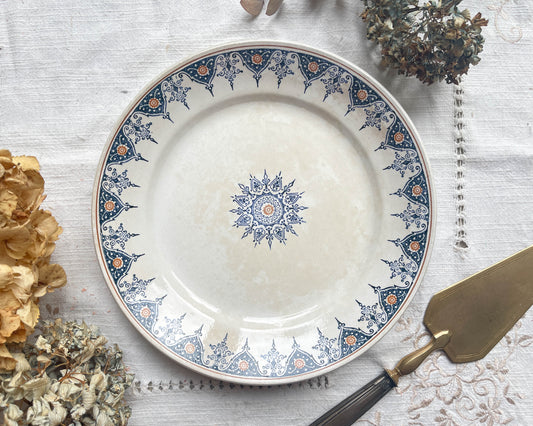 Plat rond vintage Terre de fer St Amand modèle "6014" Made in Franc