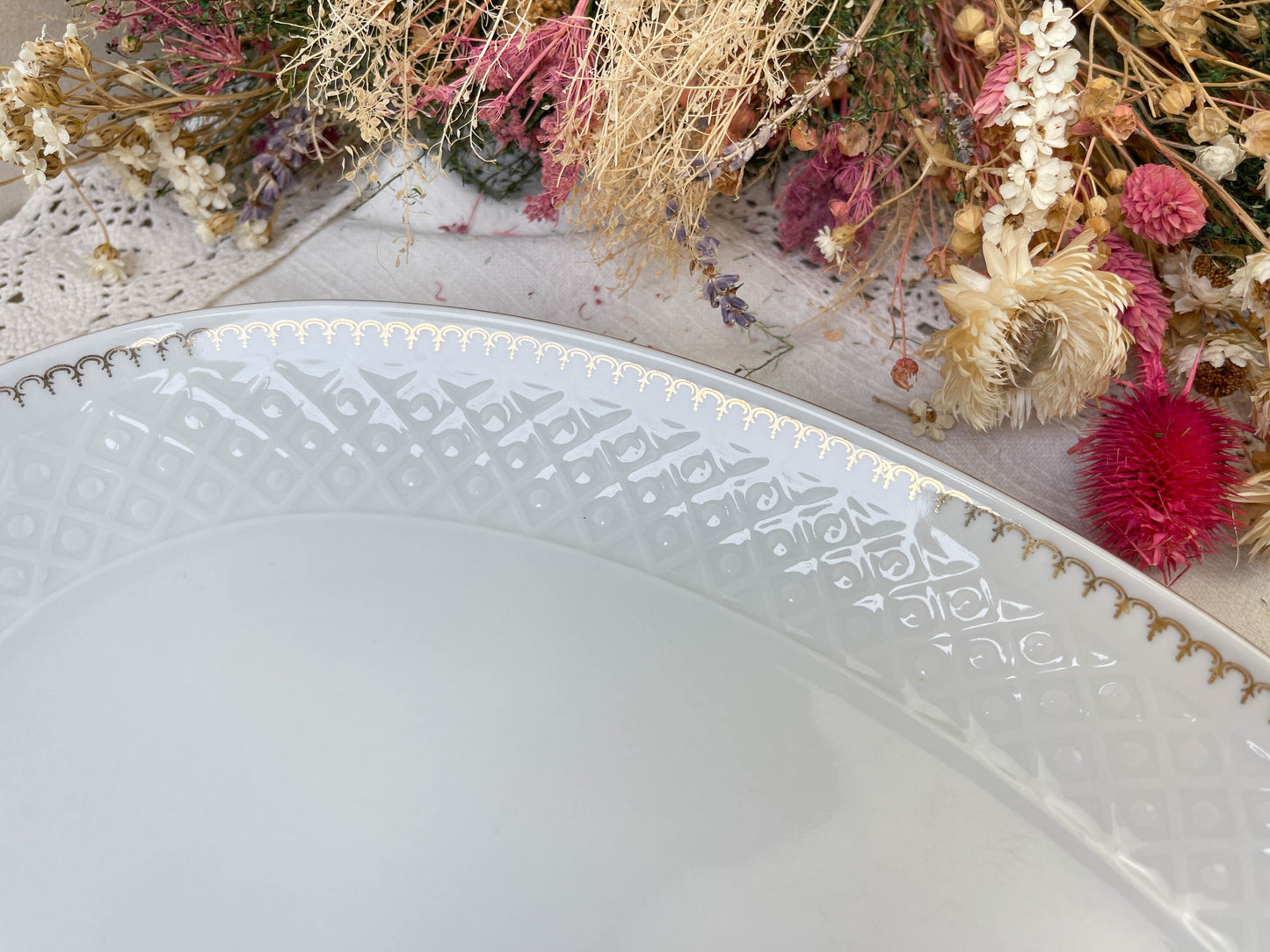 Plat oval porcelaine blanche dorée BAVARIA modèle "Annabell"