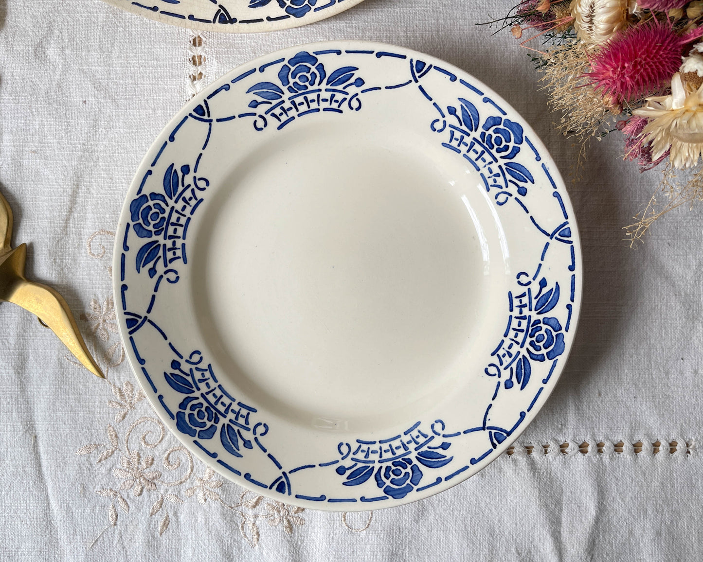 Plat piédouche vintage Terre de fer Choisy le Roi modèle Gorgette Made in France