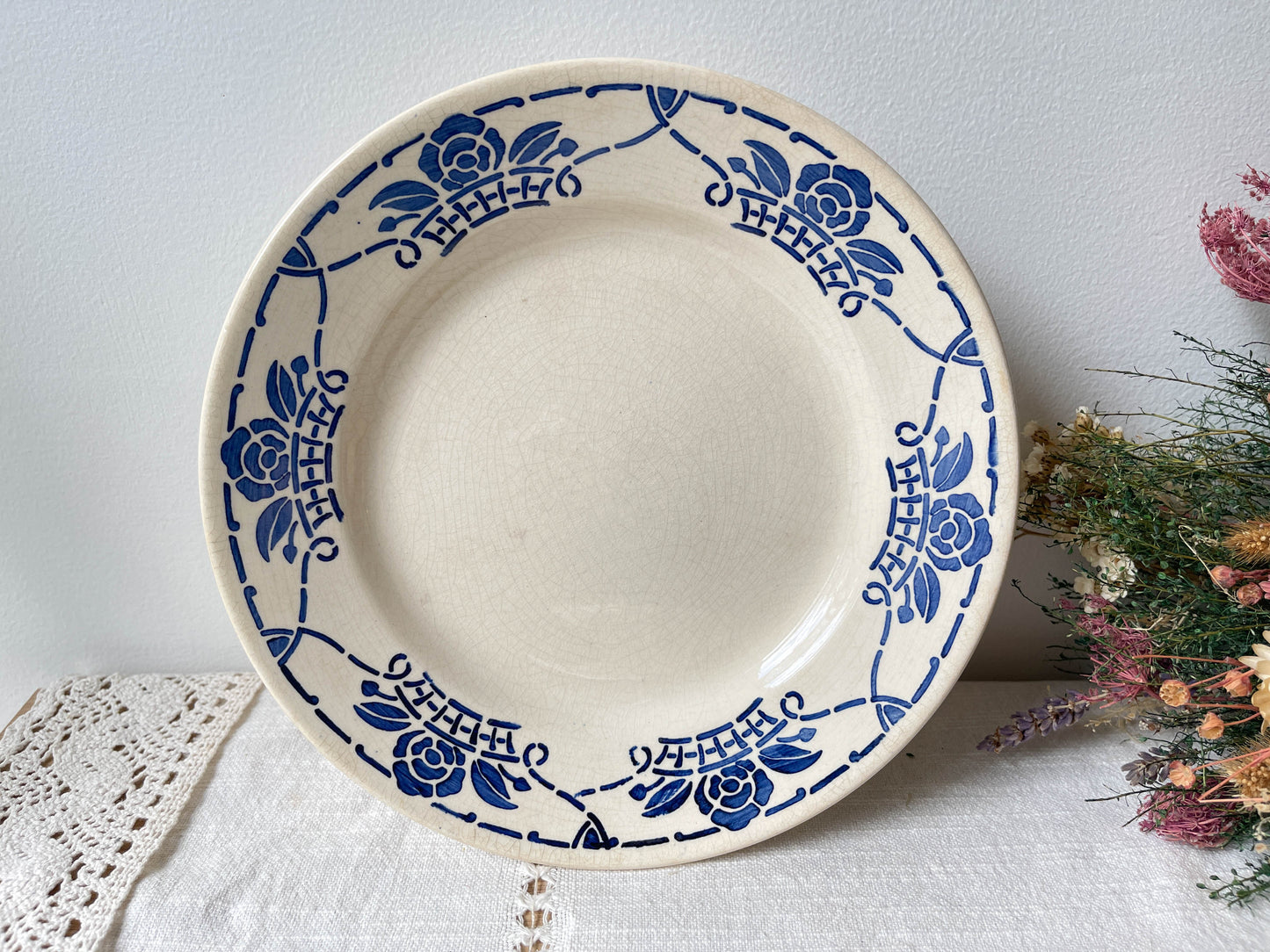 Plat piédouche vintage Terre de fer Choisy le Roi modèle Gorgette Made in France