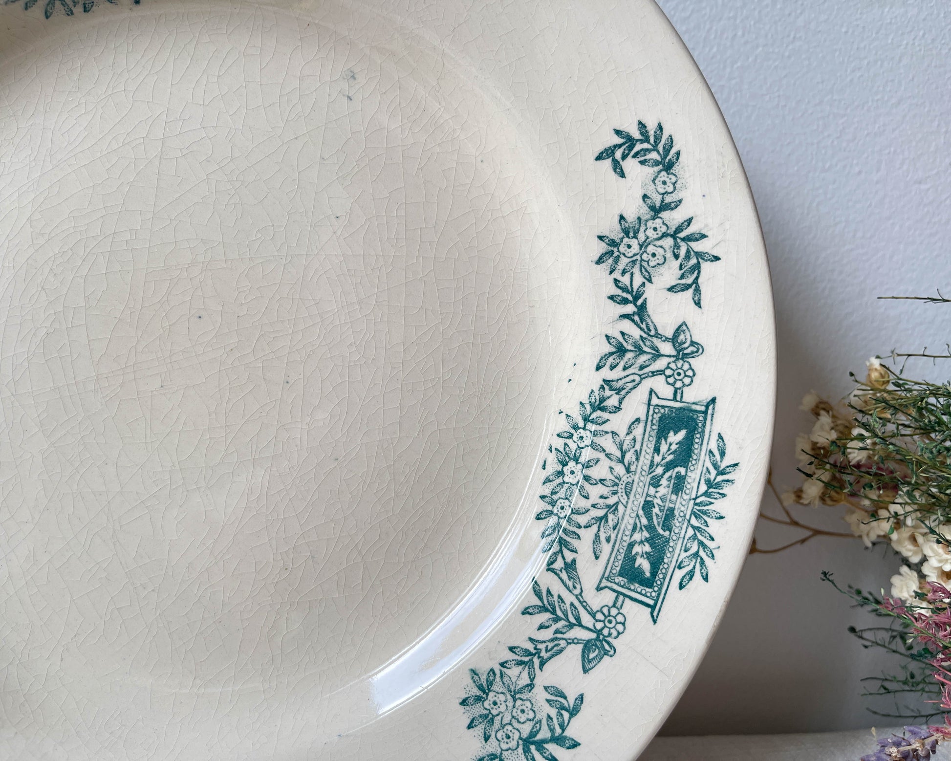 Plat piédouche vintage Terre de fer Longchamp modèle Lutèce Made in France
