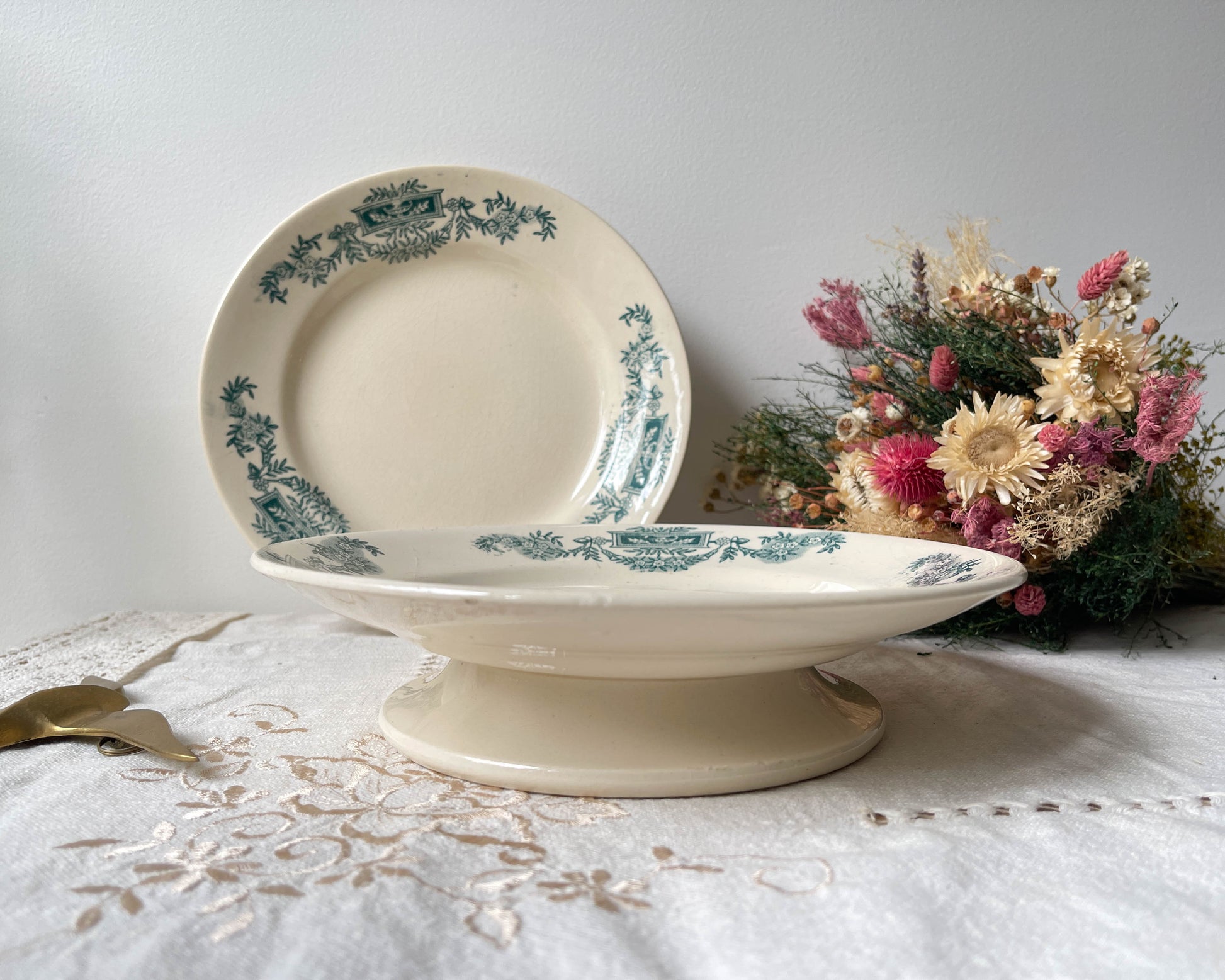 Plat piédouche vintage Terre de fer Longchamp modèle Lutèce Made in France