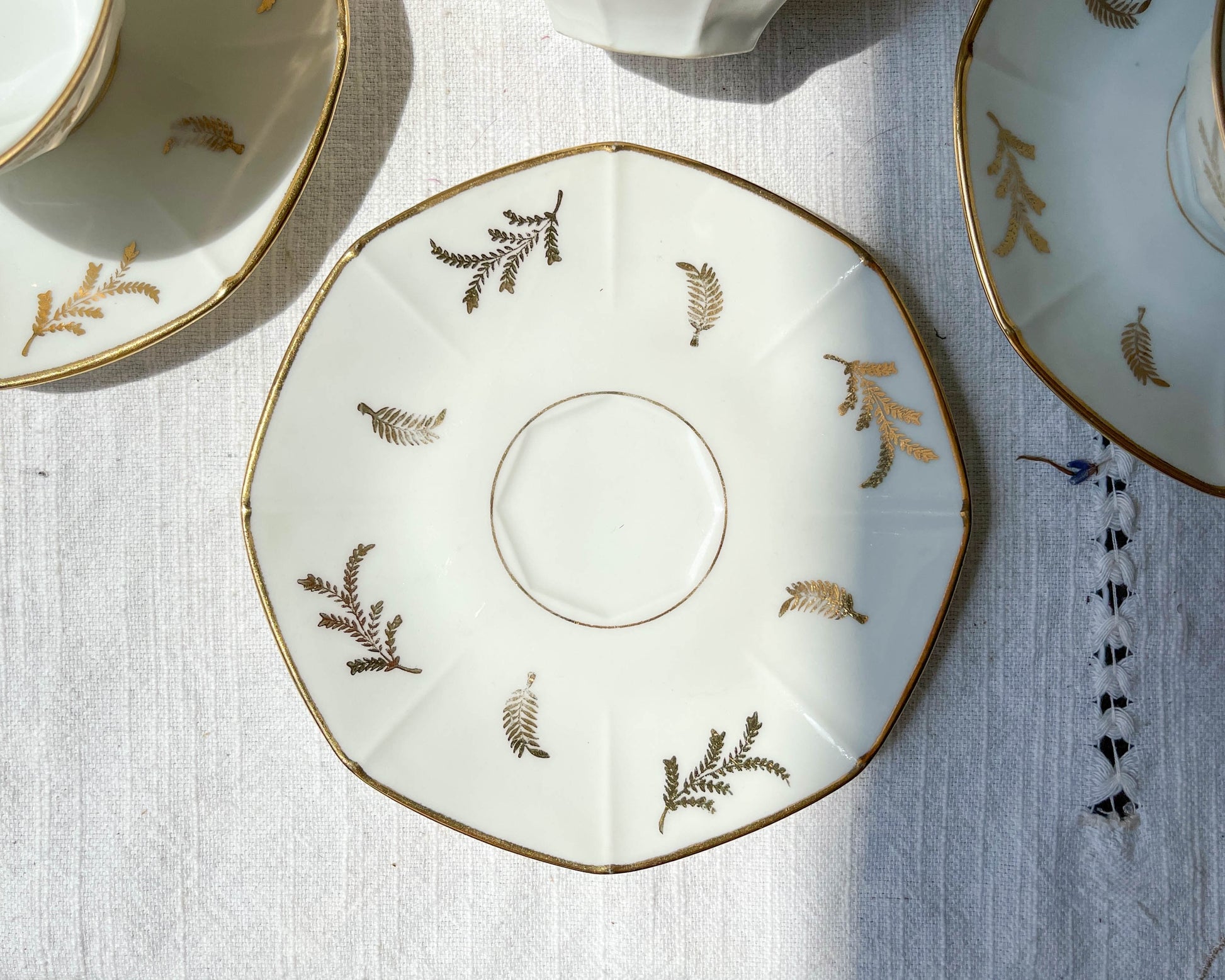 Service à thé/café vintage en porcelaine blanche doré LIMOGES