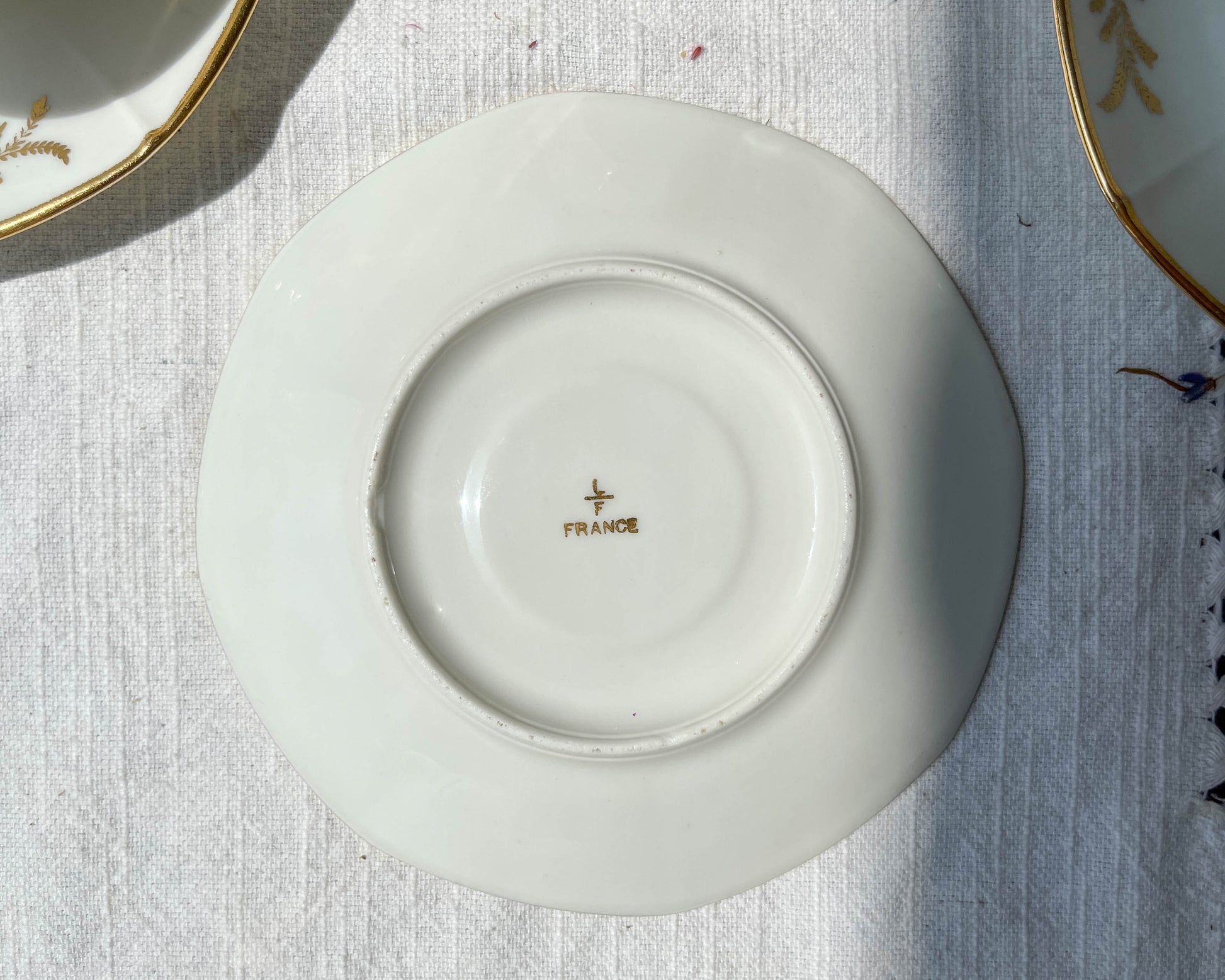 Service à thé/café vintage en porcelaine blanche doré LIMOGES