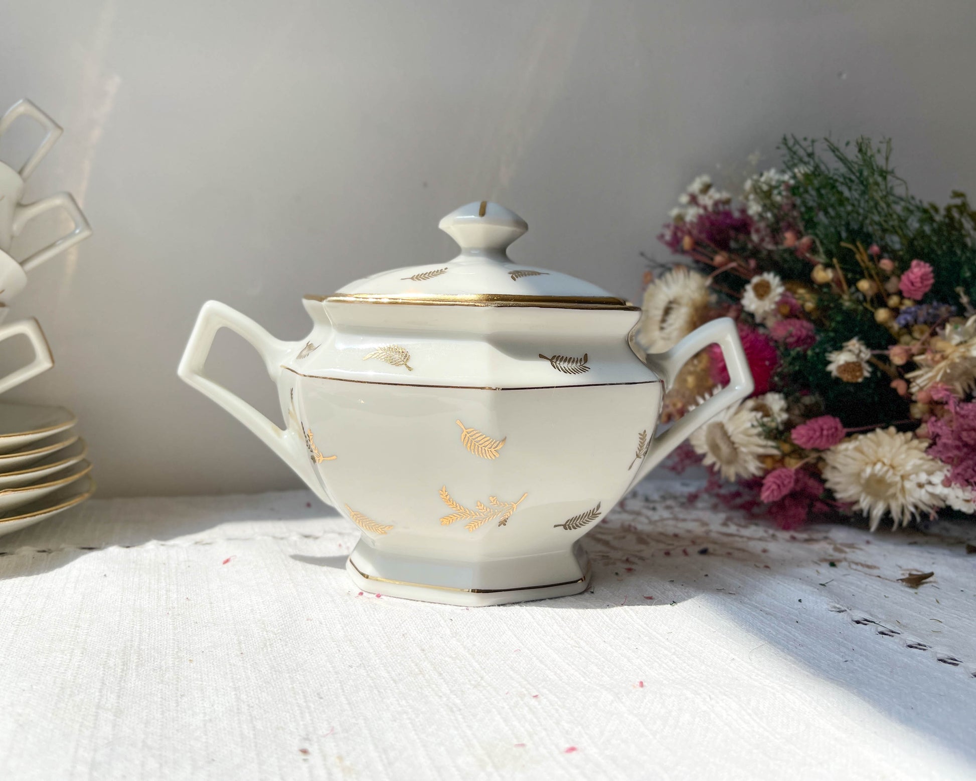 Service à thé/café vintage en porcelaine blanche doré LIMOGES