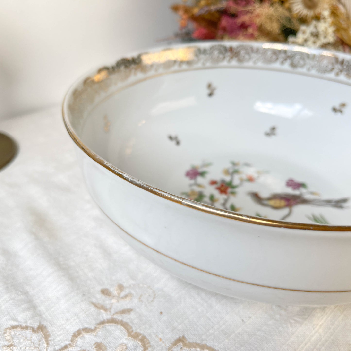 Saladier vintage porcelaine Française Limoges motif oiseau de paradis et fleurs