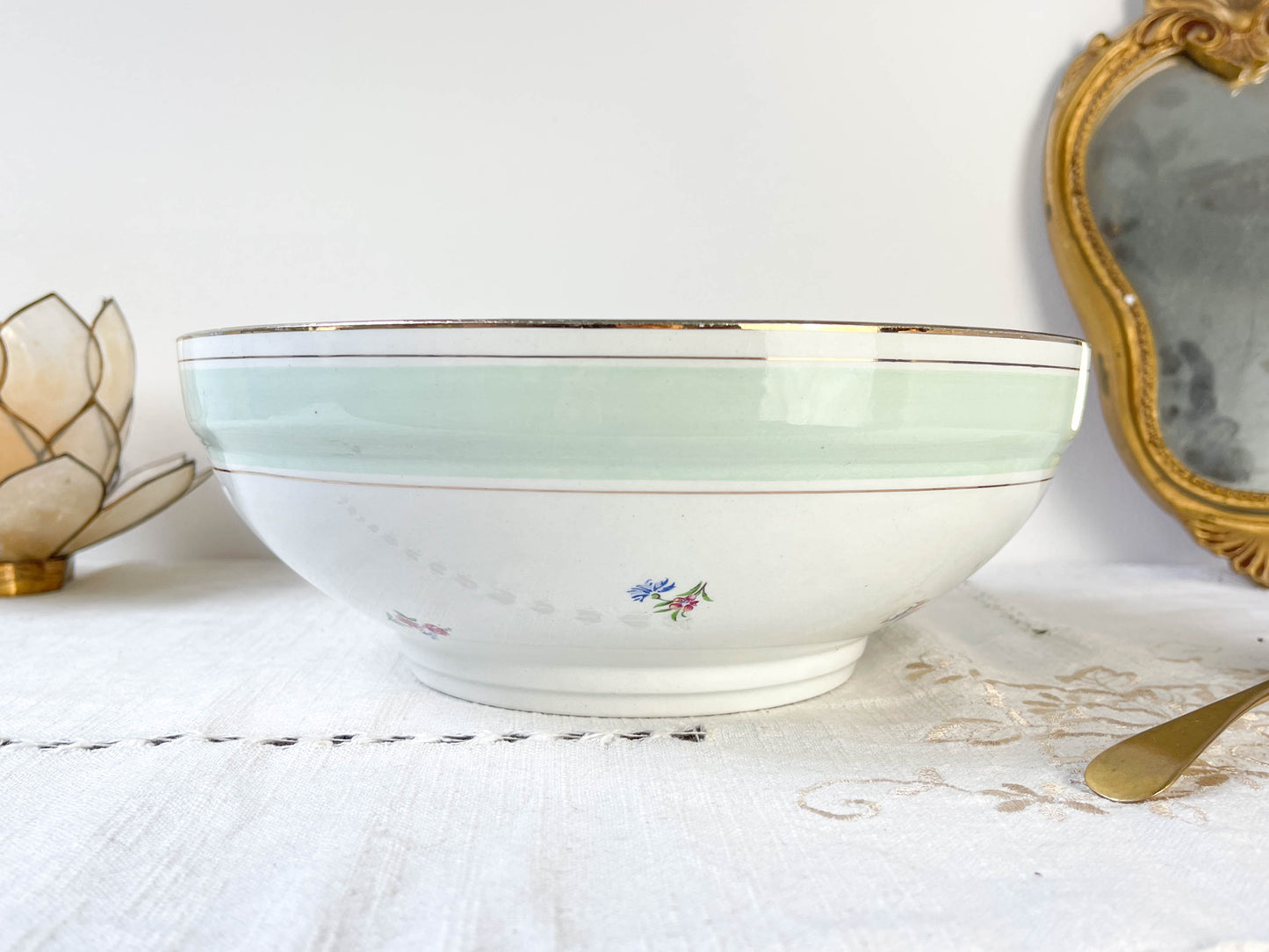 Saladier porcelaine vintage fleuri blanche verte SALINS 66 de 1950s