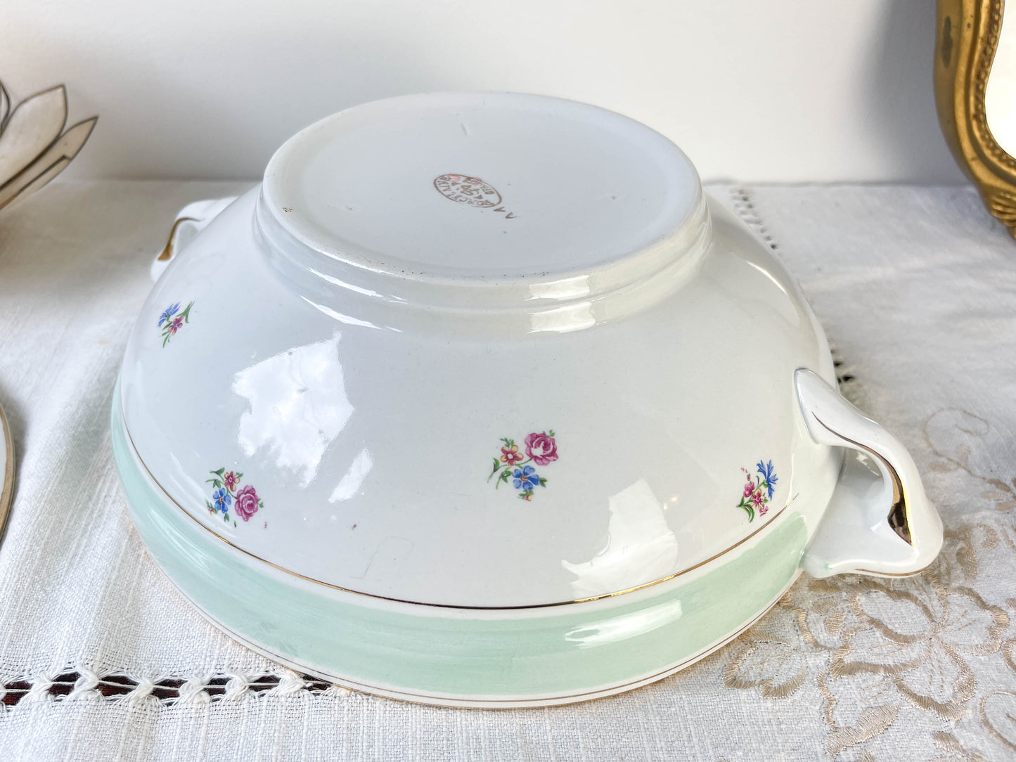 Soupière porcelaine vintage fleuri blanche verte SALINS 66 de 1950s