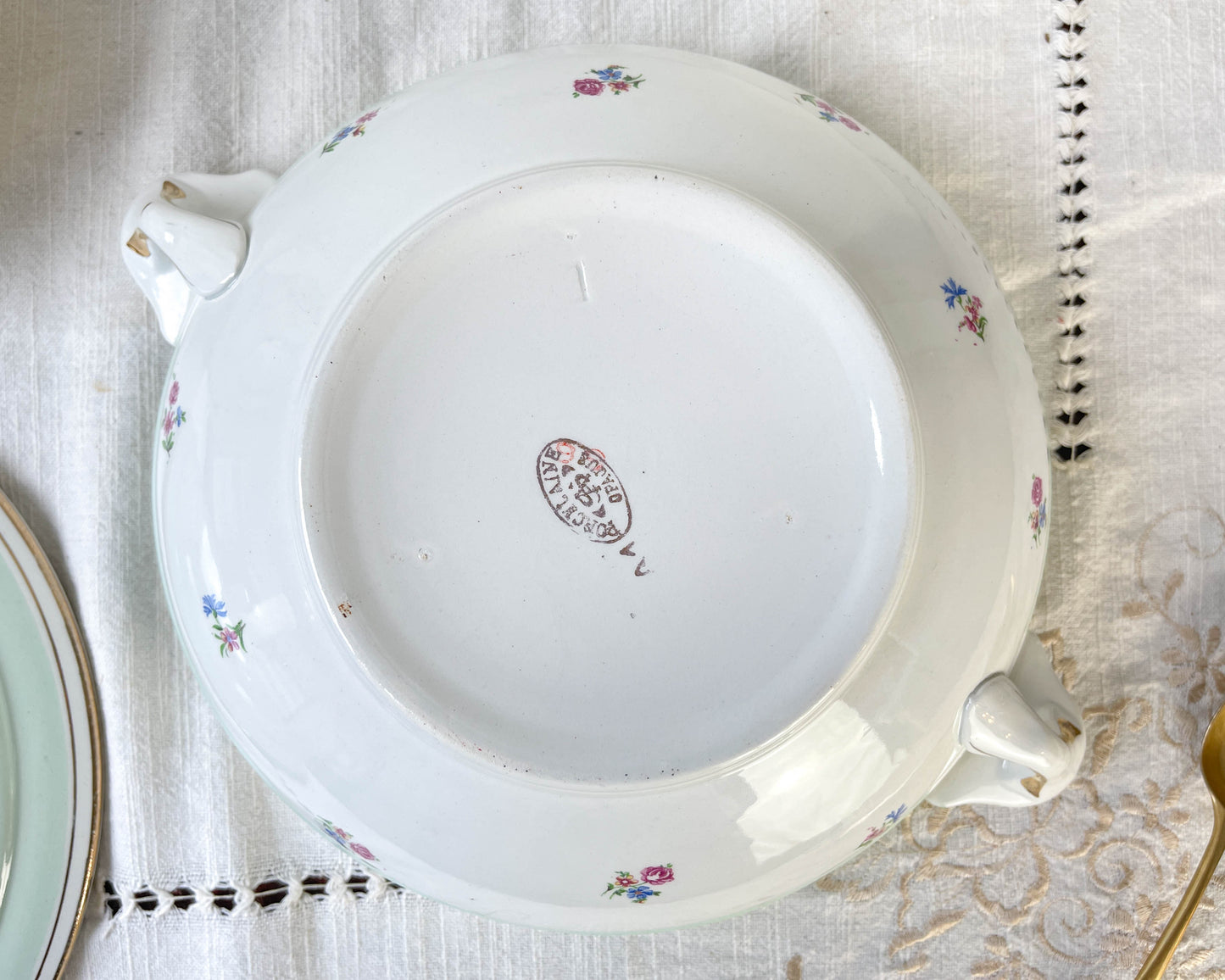 Soupière porcelaine vintage fleuri blanche verte SALINS 66 de 1950s
