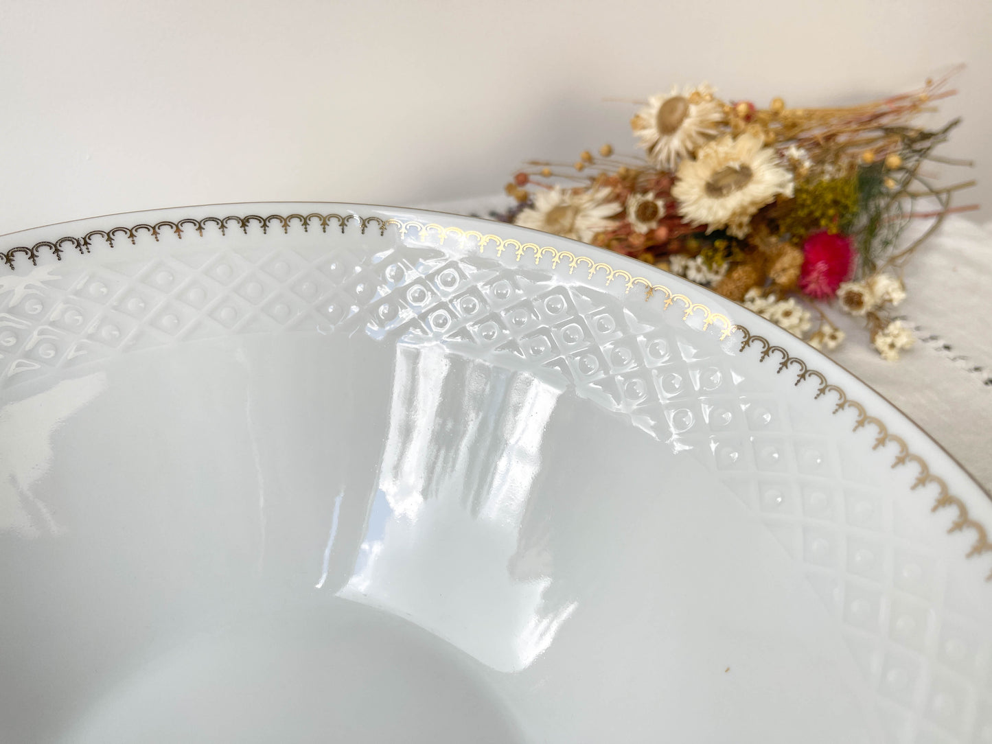 Saladier porcelaine blanche dorée BAVARIA Seltmann Weiden modèle "Annabell"