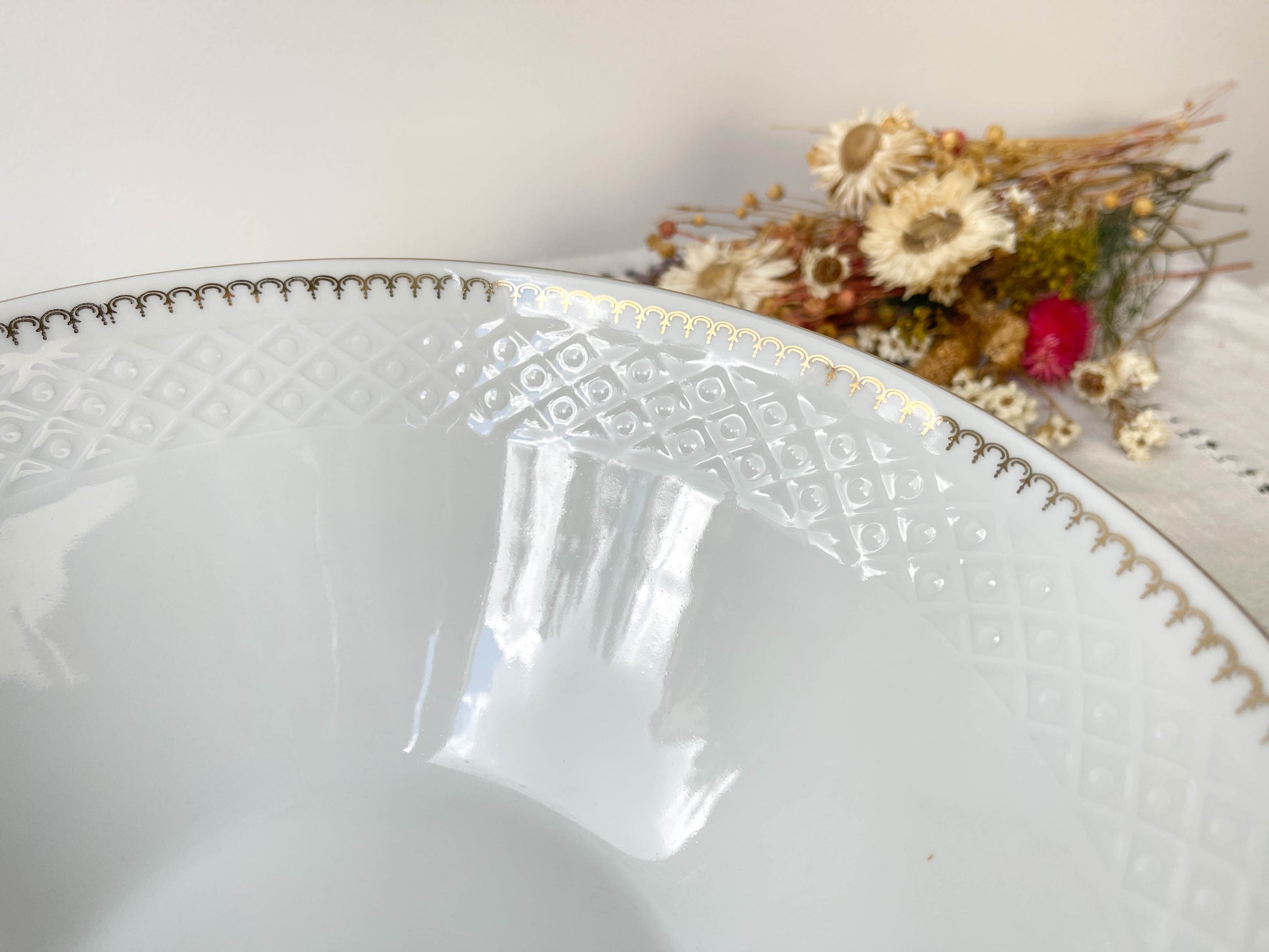 Saladier porcelaine blanche dorée BAVARIA Seltmann Weiden modèle "Annabell"
