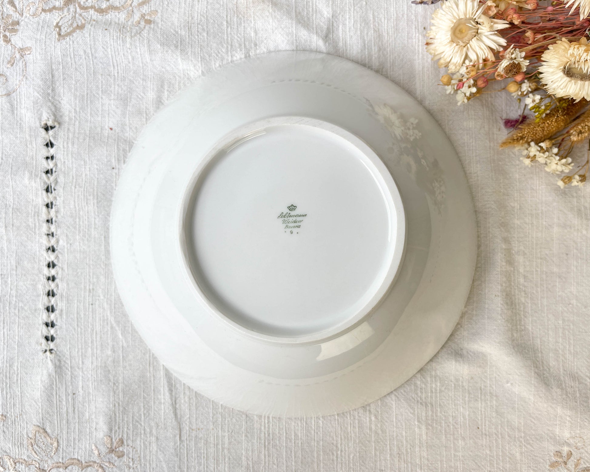 Saladier porcelaine blanche dorée BAVARIA Seltmann Weiden modèle "Annabell"