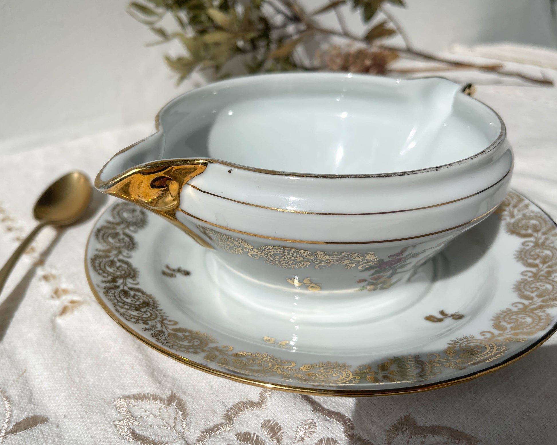Saucière vintage Porcelaine de LIMOGES motif oiseau de paradis Made in France