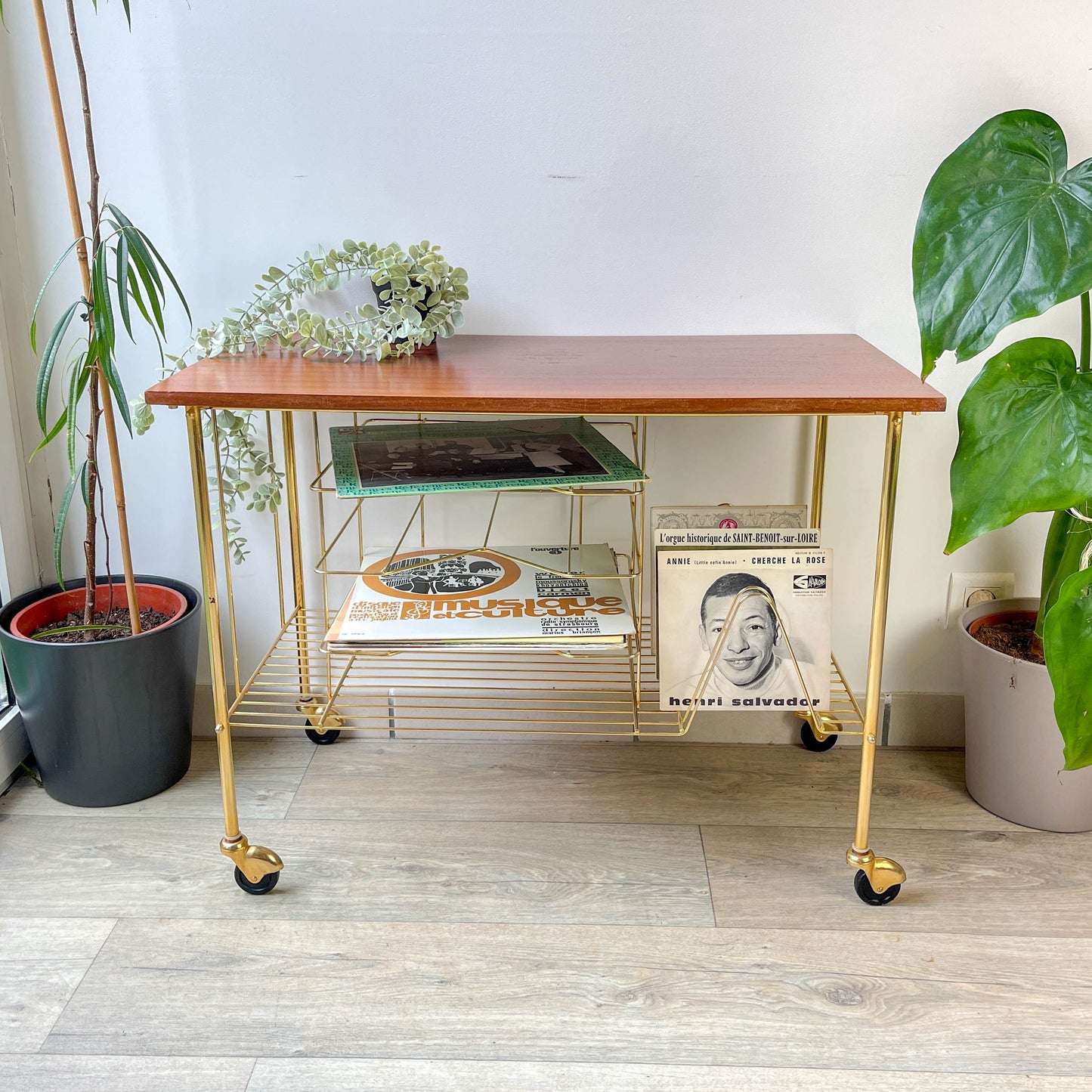Table d'appoint vintage range vinyles - Laiton & Bois – Années 50/60