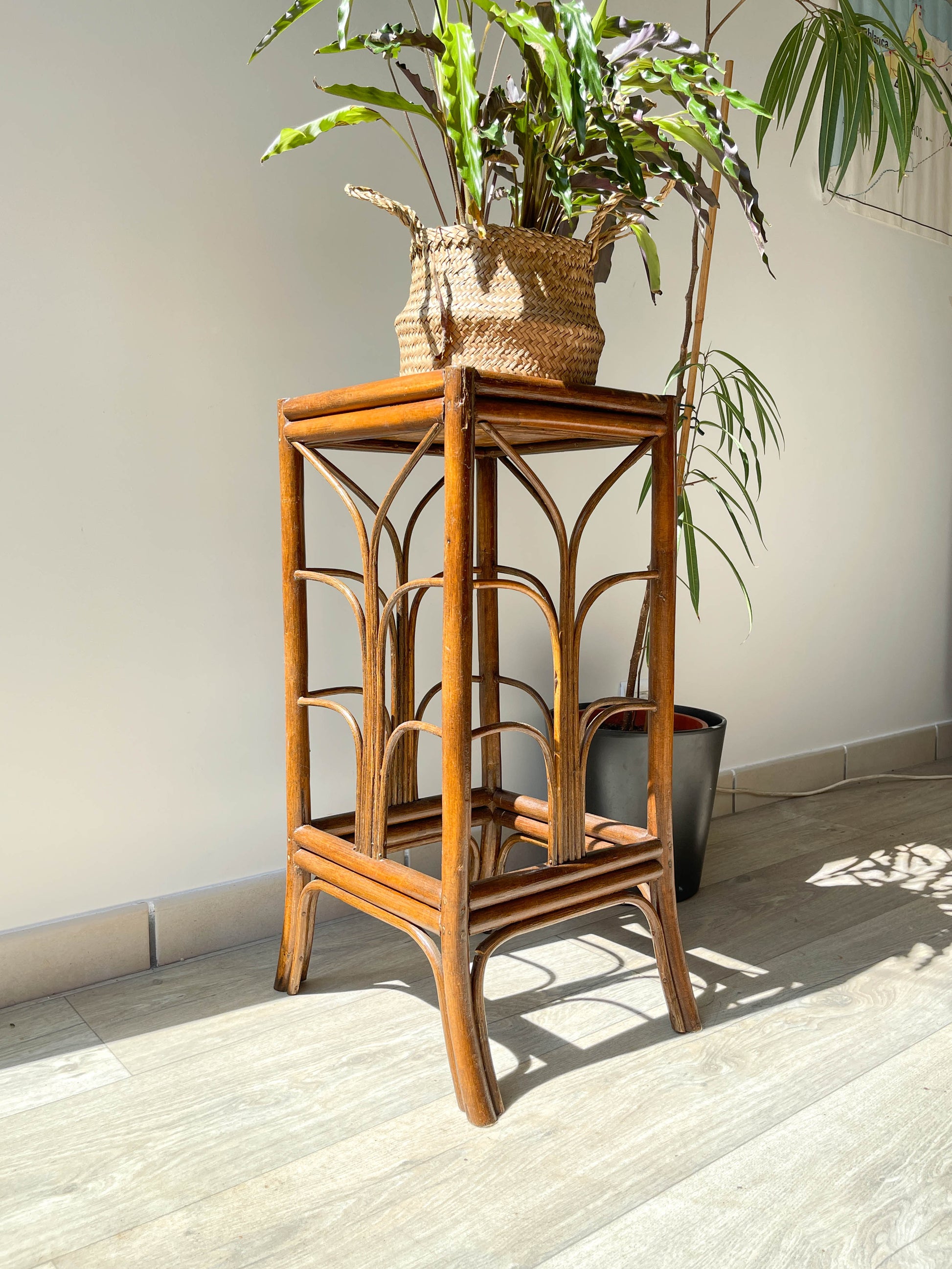 Sellette porte plante vintage en rotin style Art déco