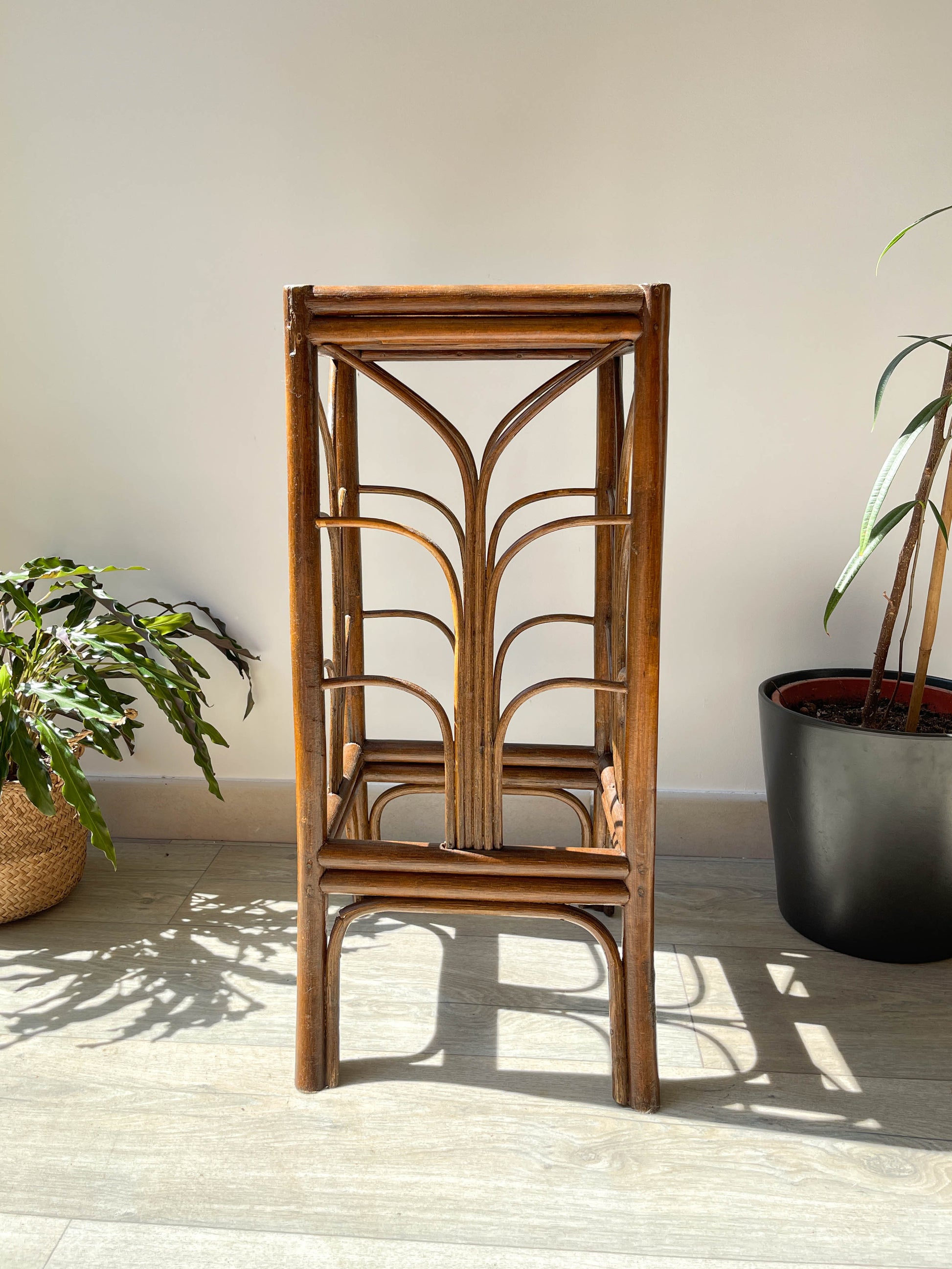 Sellette porte plante vintage en rotin style Art déco
