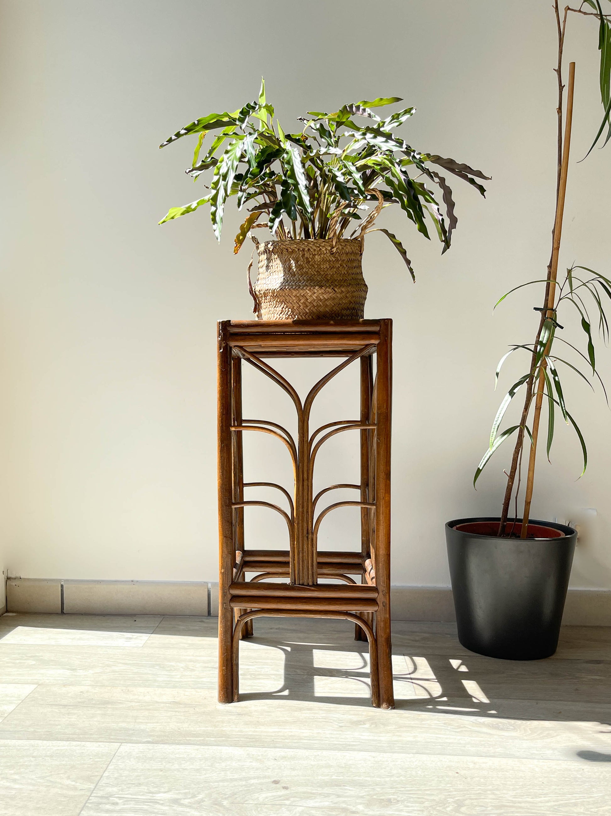 Sellette porte plante vintage en rotin style Art déco