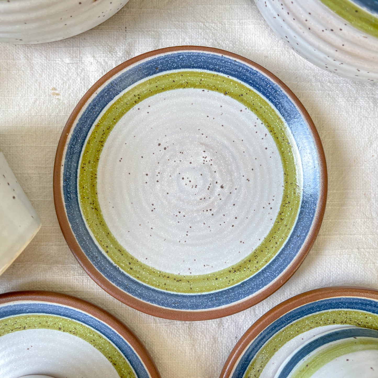 Service à café vintage en grès moucheté gris rayures vertes bleues des années 1950 - Tasses à café en grès vintage - théière vintage grès