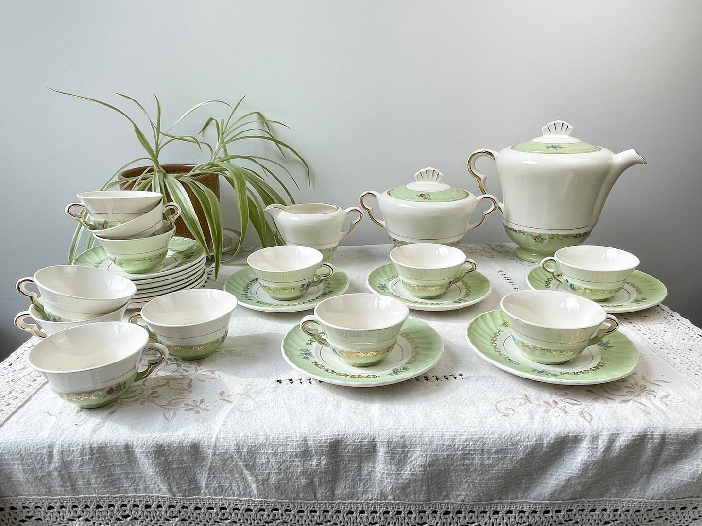 Service à thé/café vintage en porcelaine blanche verte dorée SALINS made in France