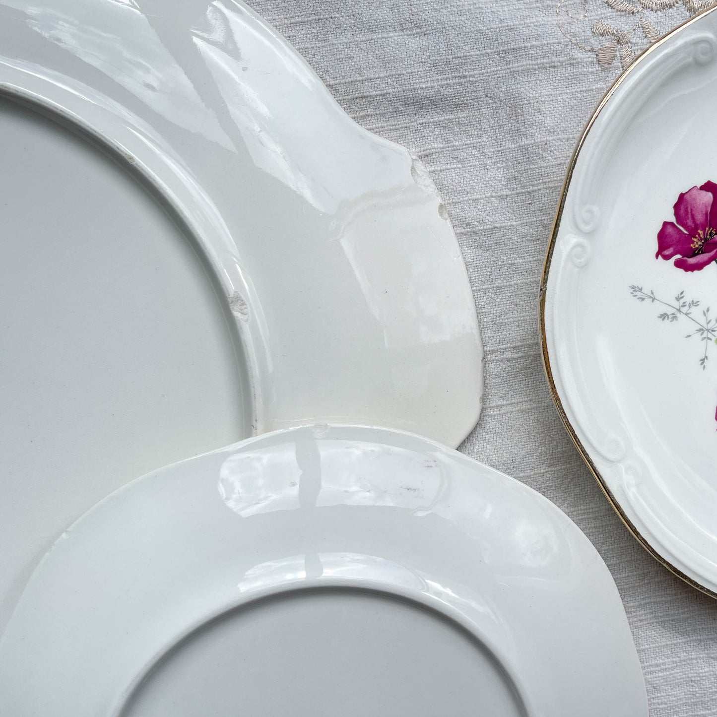 Service à dessert vintage 8 personnes en porcelaine de GIEN France modèle Elegance motif fleuri