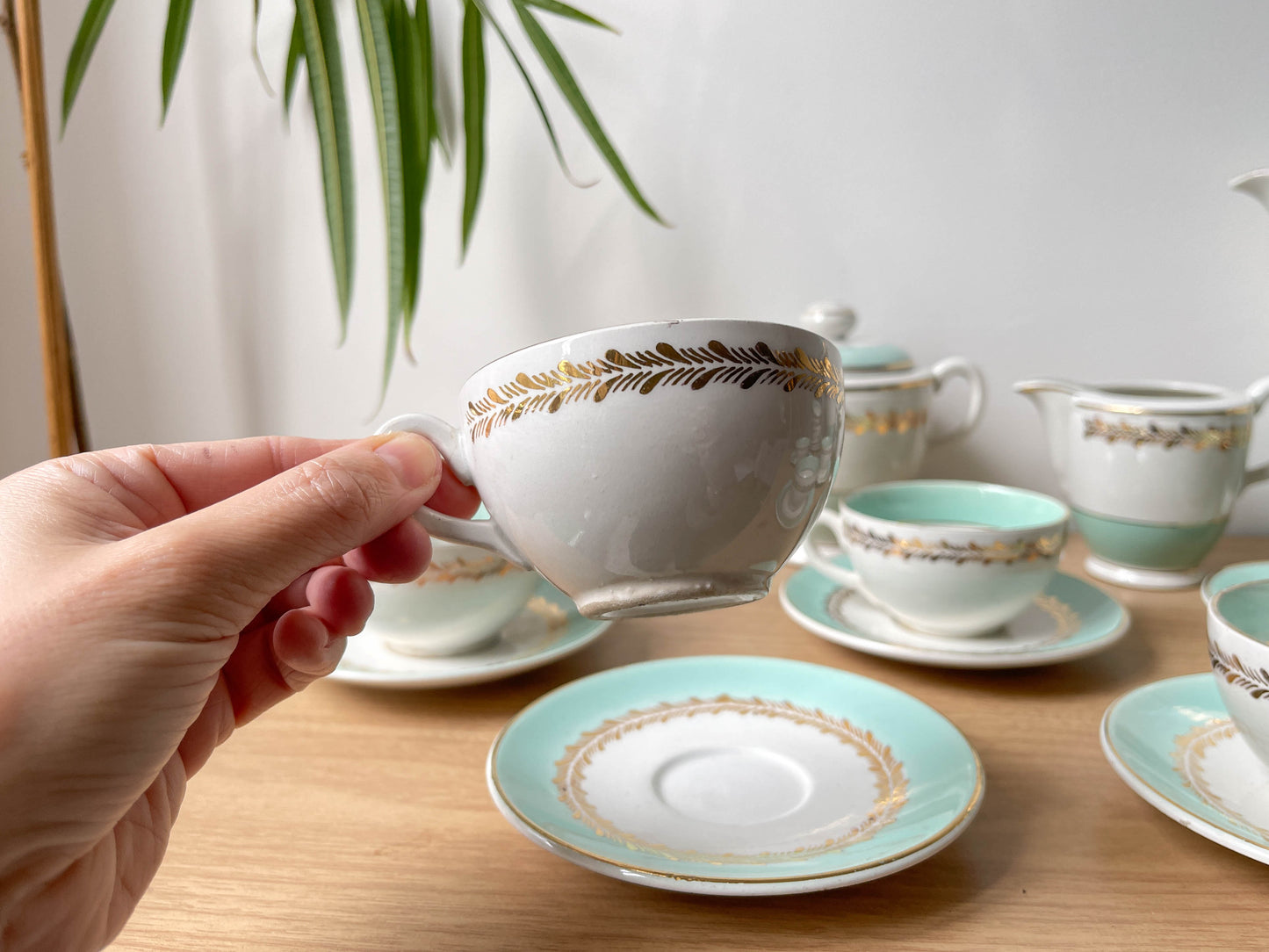 Service à thé/café vintage en porcelaine blanche verte doré LUNEVILLE made in France