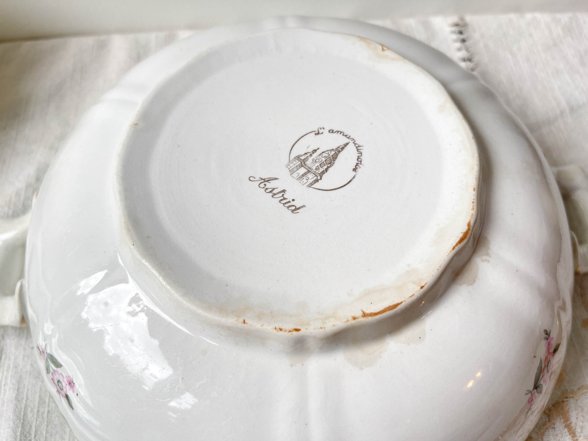 Soupière porcelaine vintage fleuri blanche verte L'Amandinoise France modèle Astrid 1950s