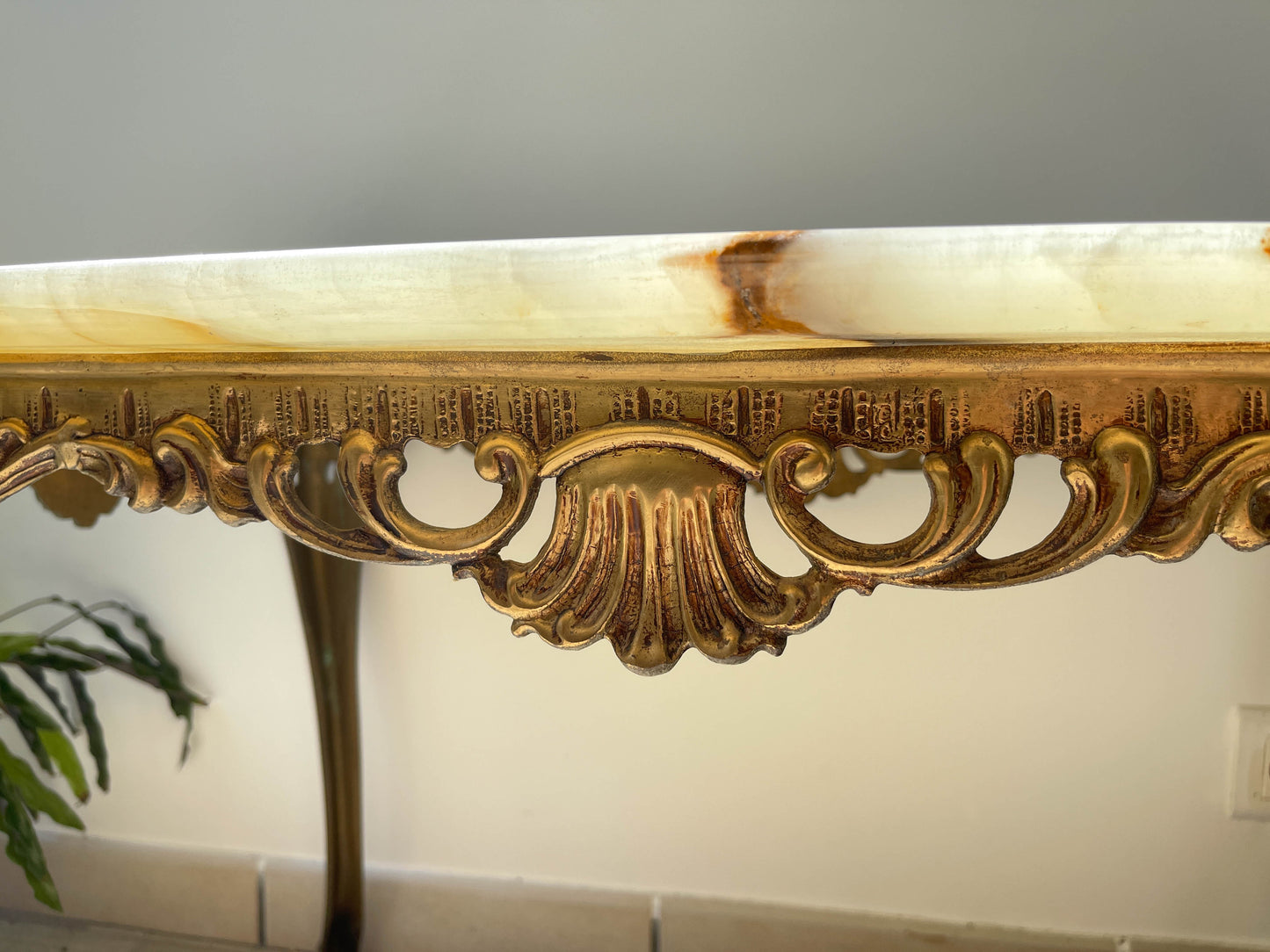 Table basse en marbre et bronze vintage