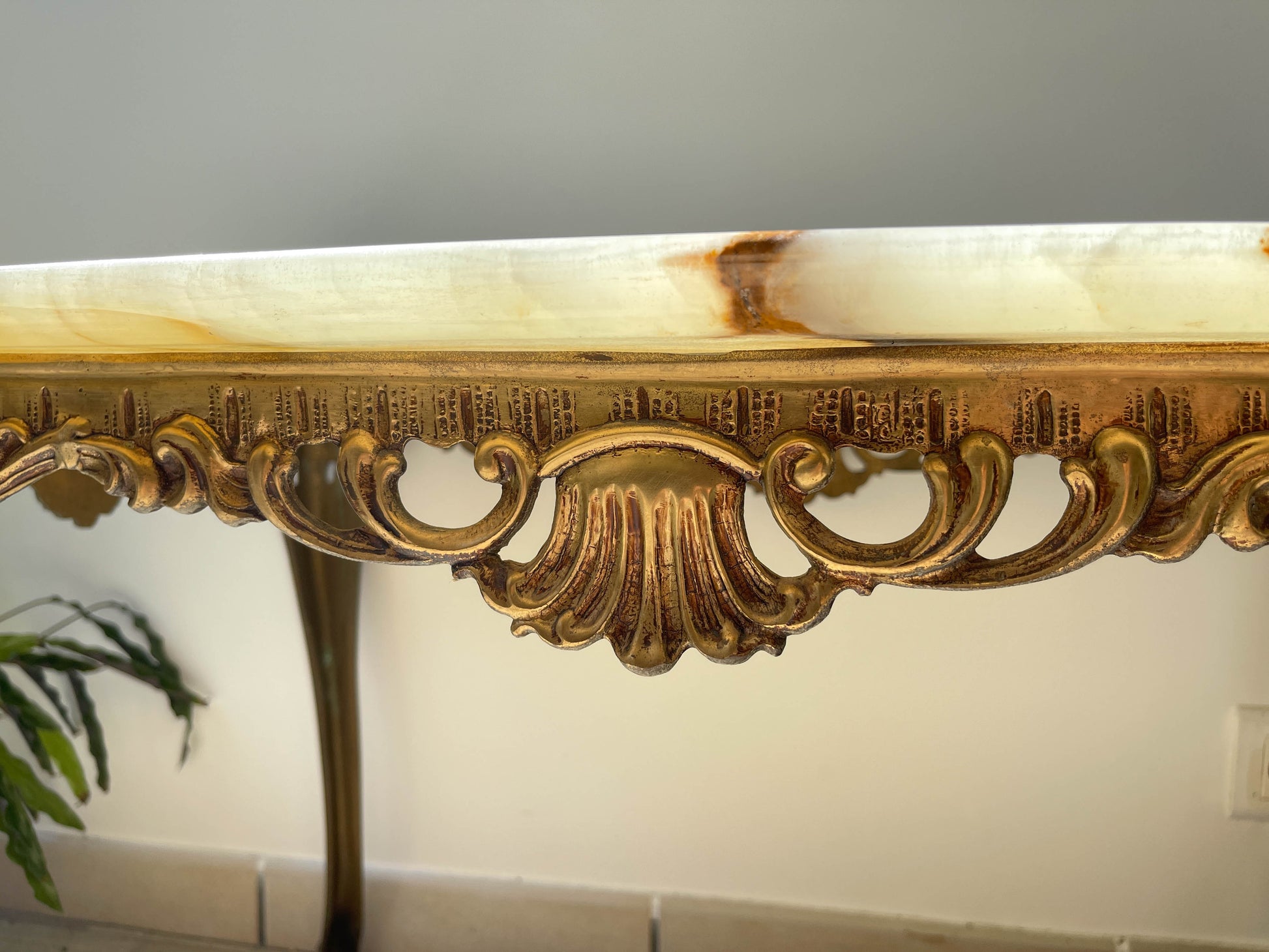 Table basse en marbre et bronze vintage