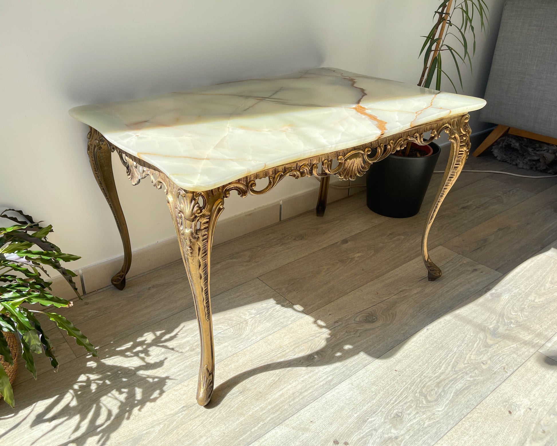 Table basse en marbre et bronze vintage