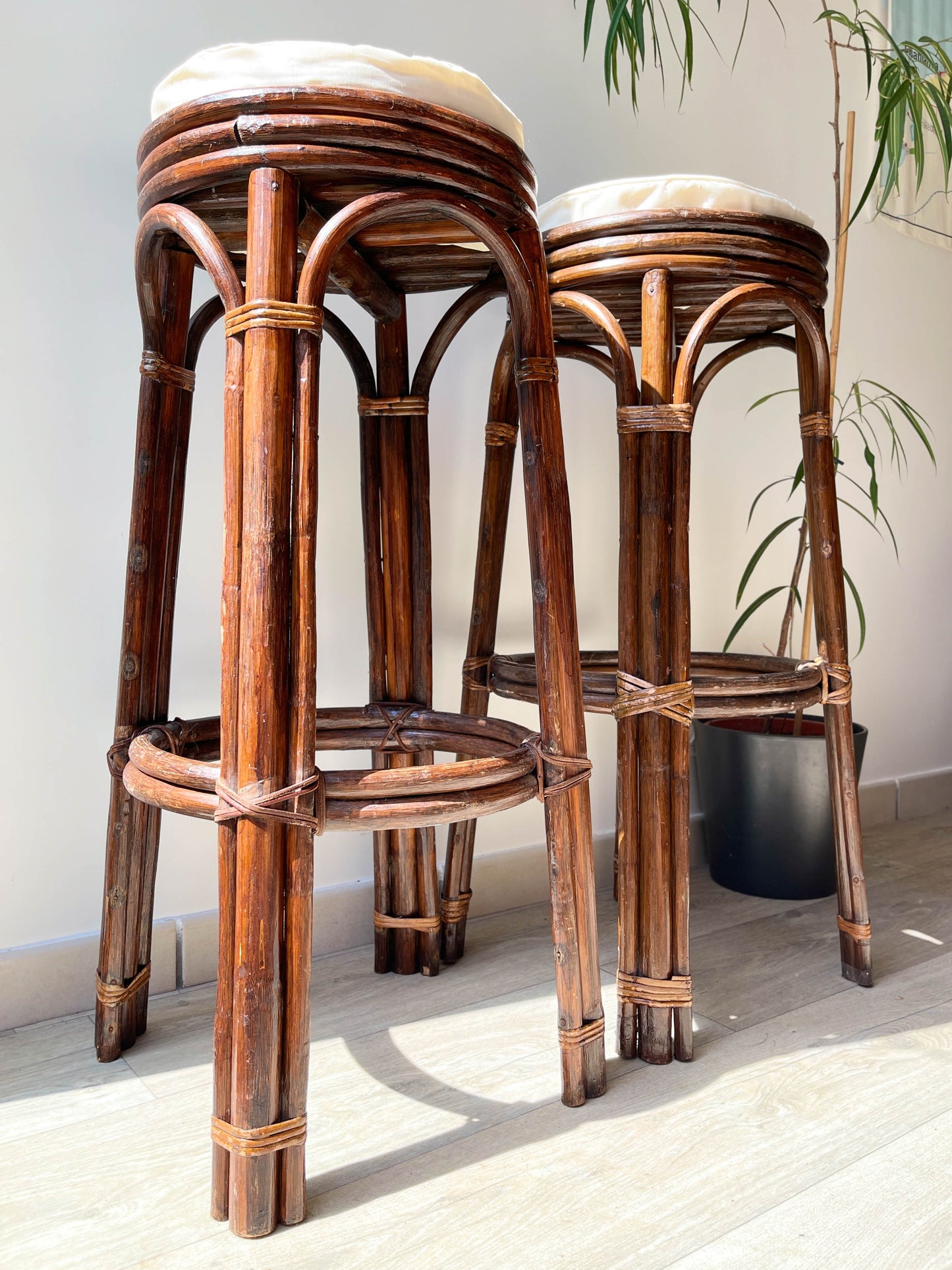 Tabourets de bar vintage en bois courbé, 1950