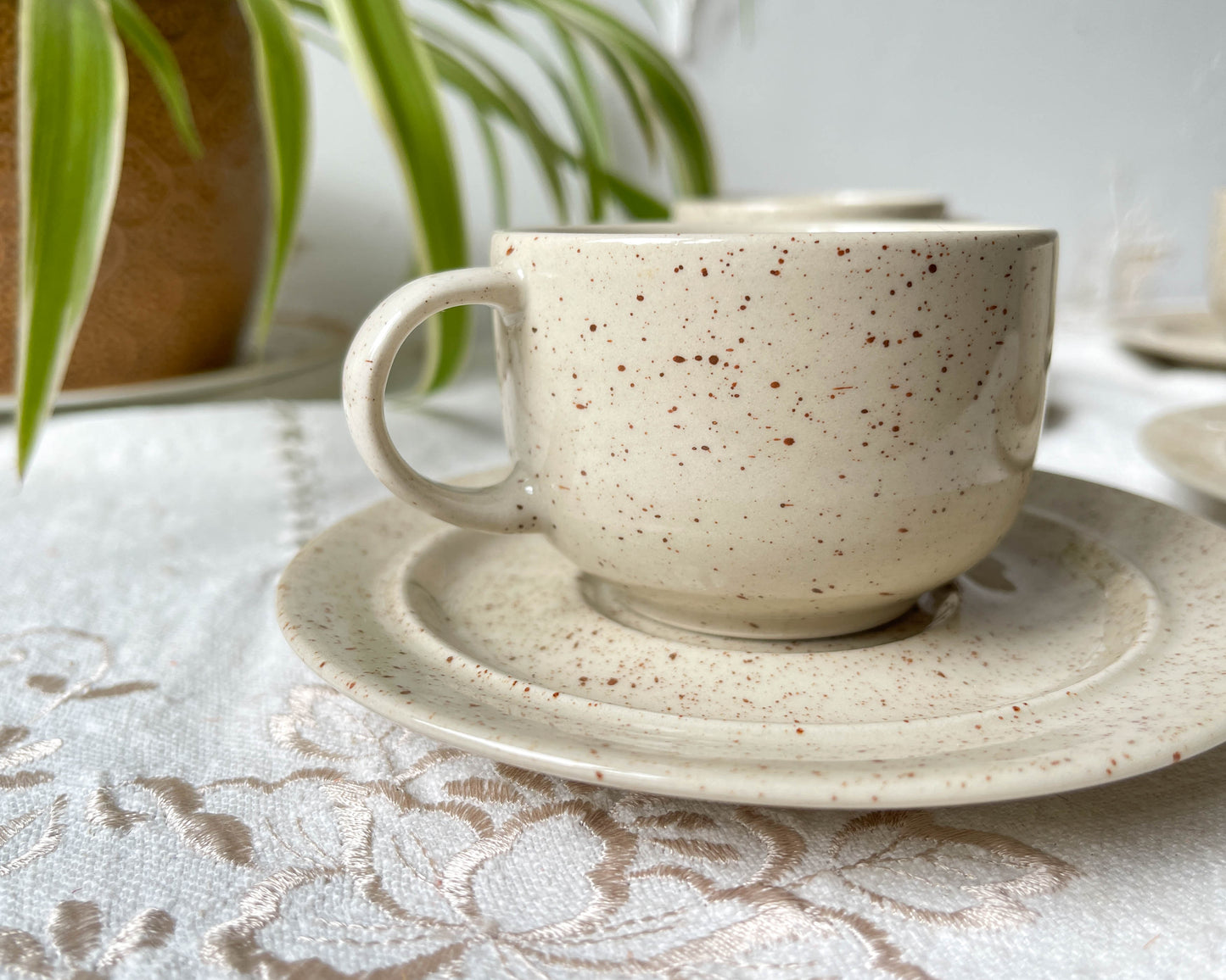 Tasses à café/thé en grès moucheté Tulowice mid century XXe