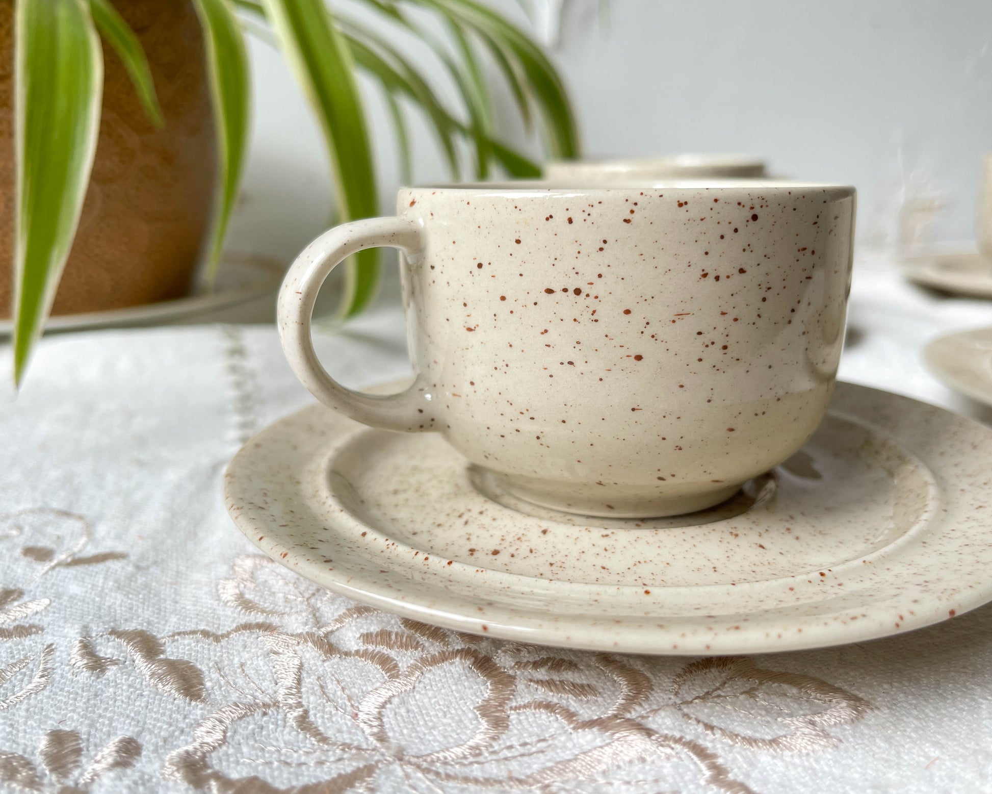 Tasses à café/thé en grès moucheté Tulowice mid century XXe