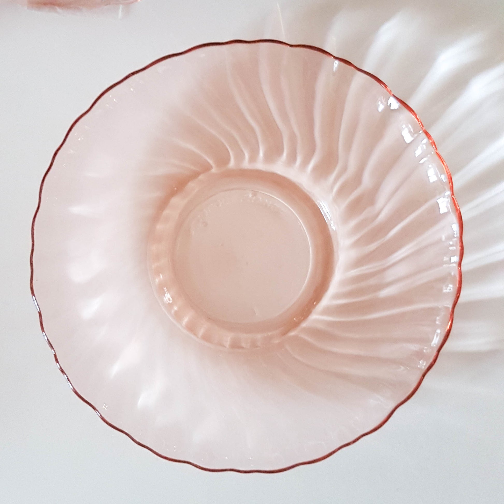 6 Tasses et sous-tasses à thé en verre rose Rosaline LUMINARC made in France