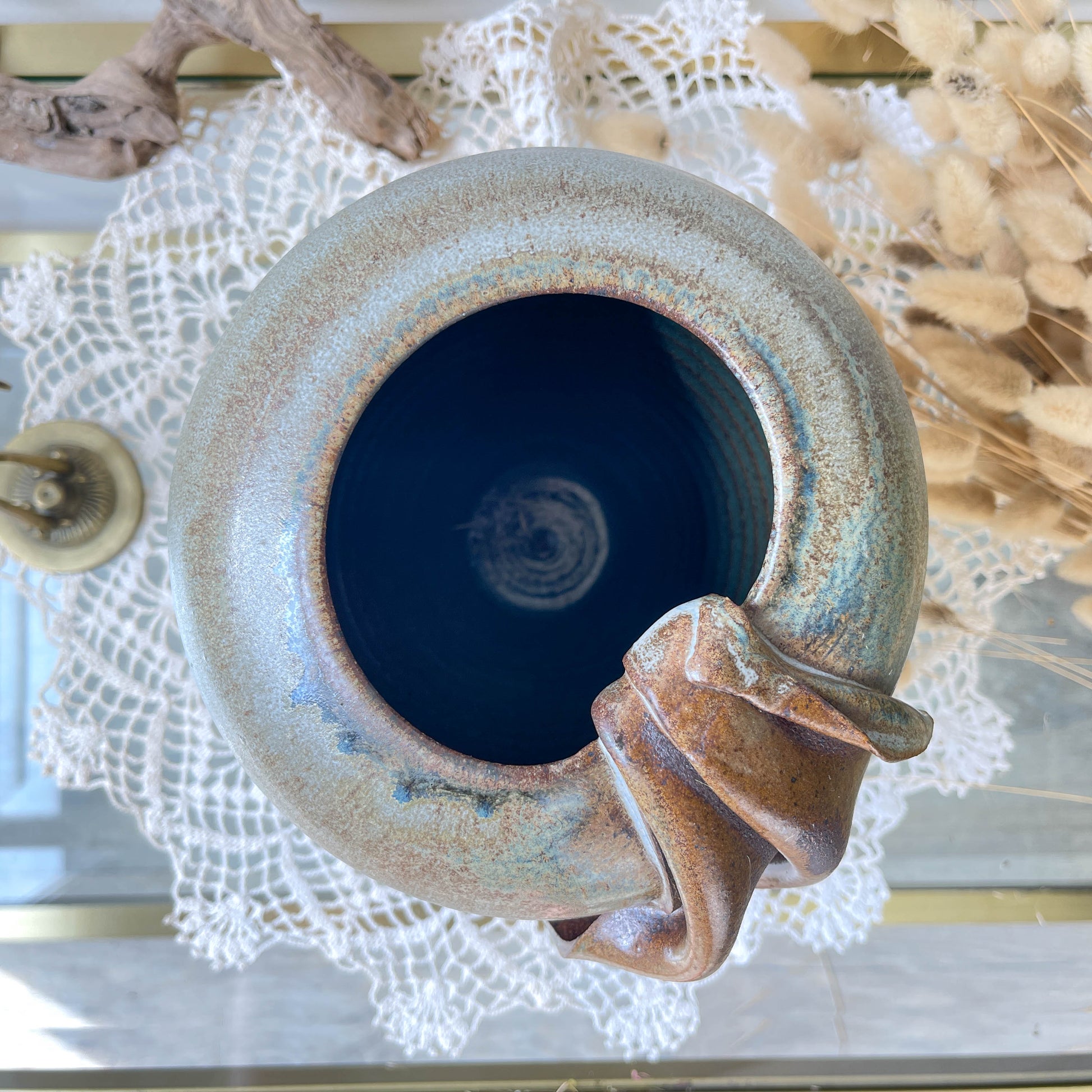 Vase en grès vintage émaillé effet drapé