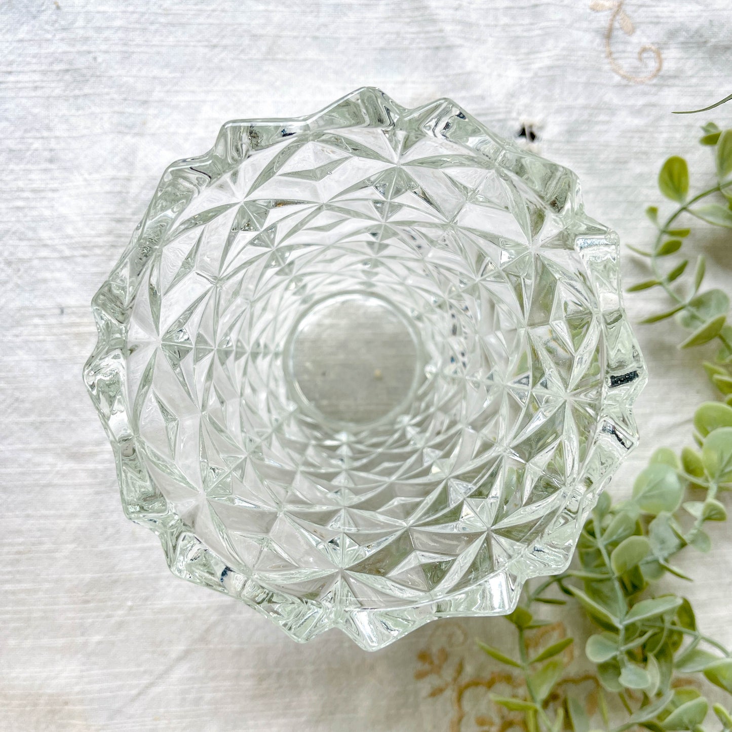 Petit Vase vintage en verre motif géométrique