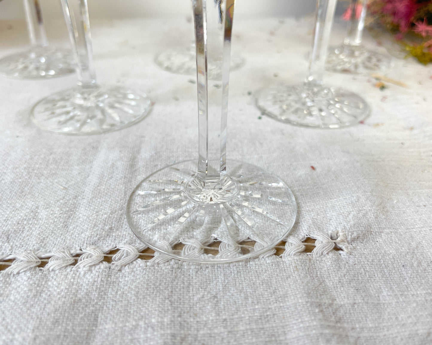 6 Verres à vin rouge Cristal ciselé Français