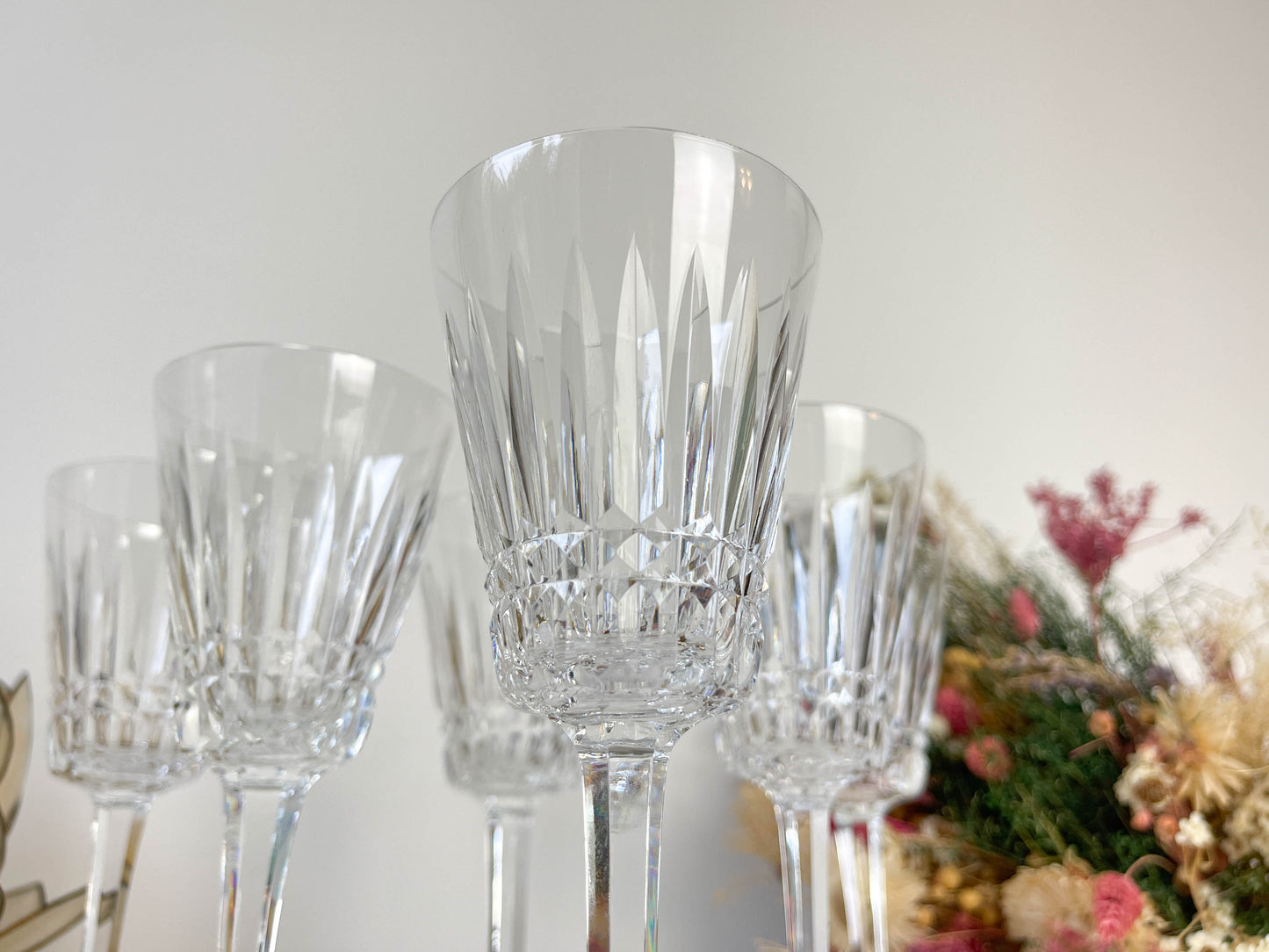 6 Verres à vin rouge Cristal ciselé Français