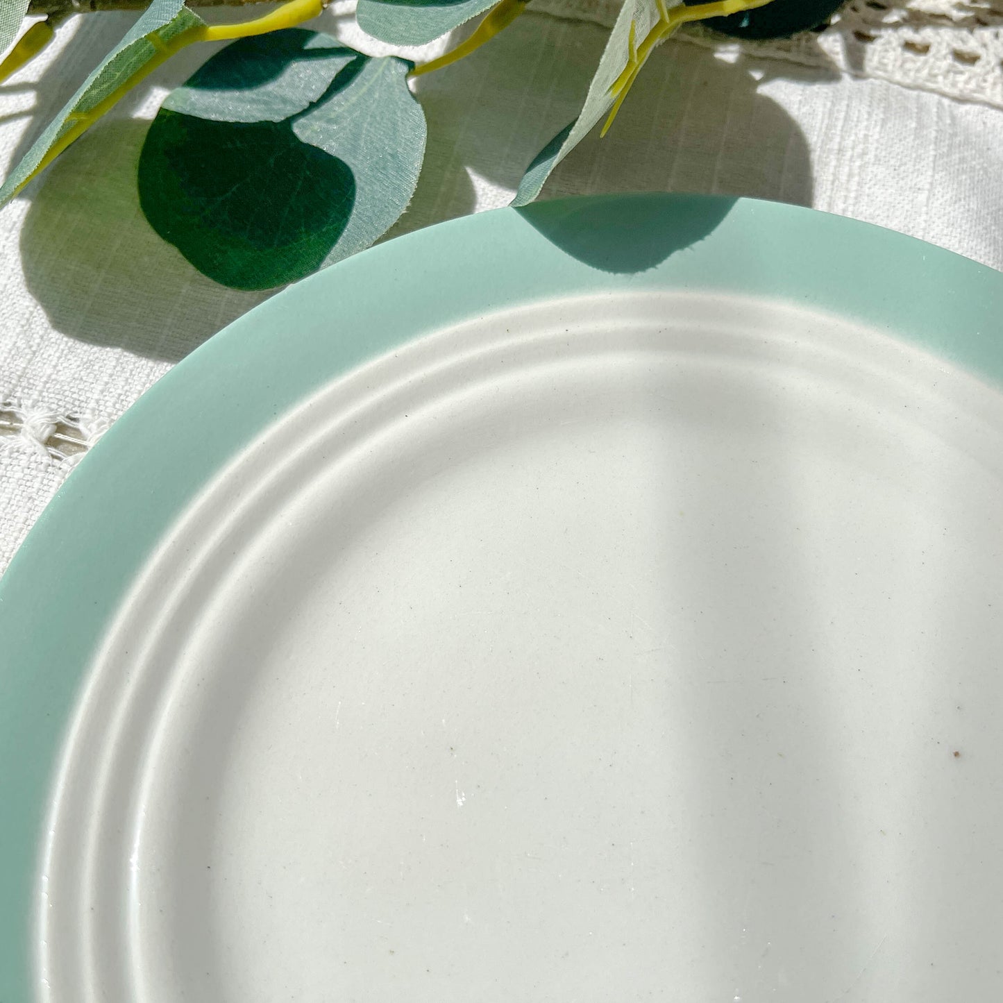 5 Petites assiettes vintage en porcelaine française blanches vertes Céranord