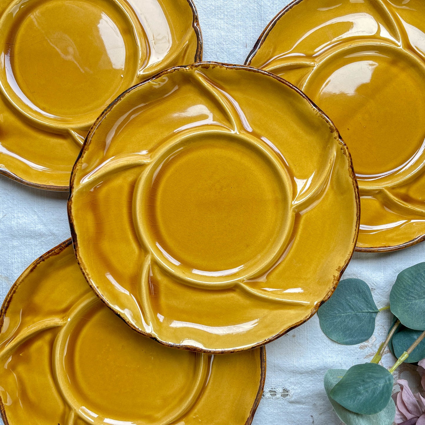 4 Assiettes à fondue vintage en céramique ADP France 1950