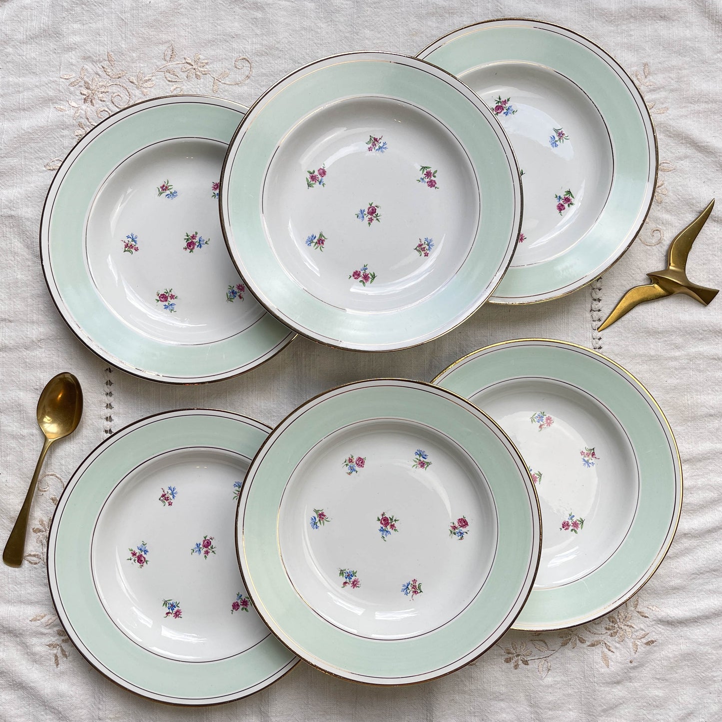 6 Assiettes à soupe vintage porcelaine blanche verte fleurie SALINS 66 de 1950s