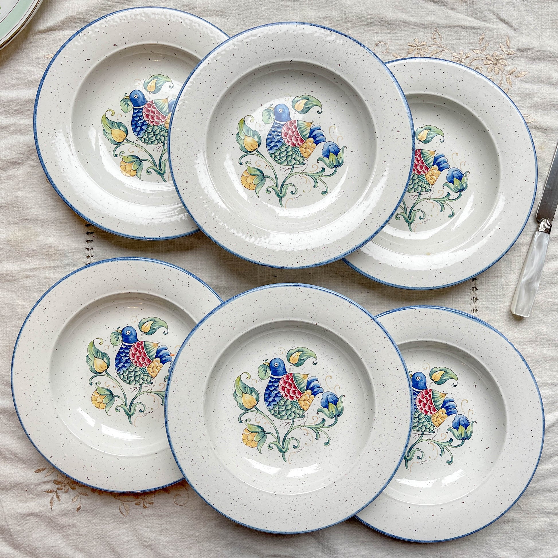 6 Assiettes Creuses en Faïence Italienne mouchetée "TIFFANY" – Motif Oiseau Vintage