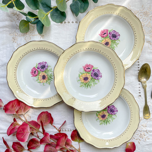 4 Assiettes creuses en porcelaine vintage motif fleuri blanche jaune doré L'Amandinoise "Coopélia"
