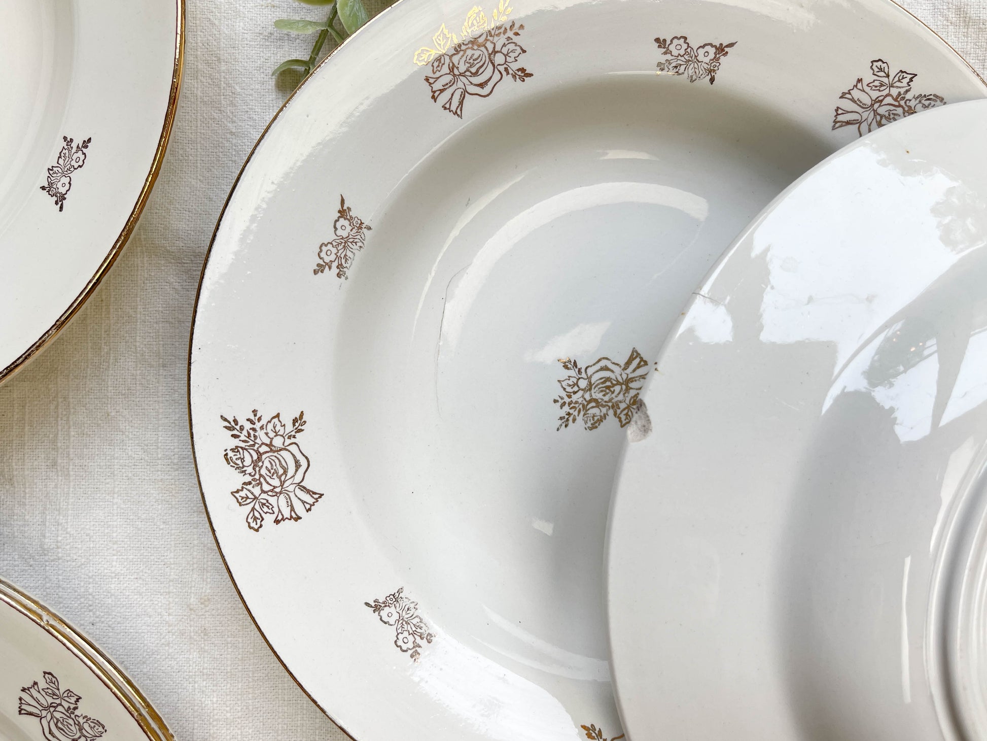 6 Assiettes creuses vintage en porcelaine DIGOIN & SARREGUEMINES France 1950 petites fleurs dorées
