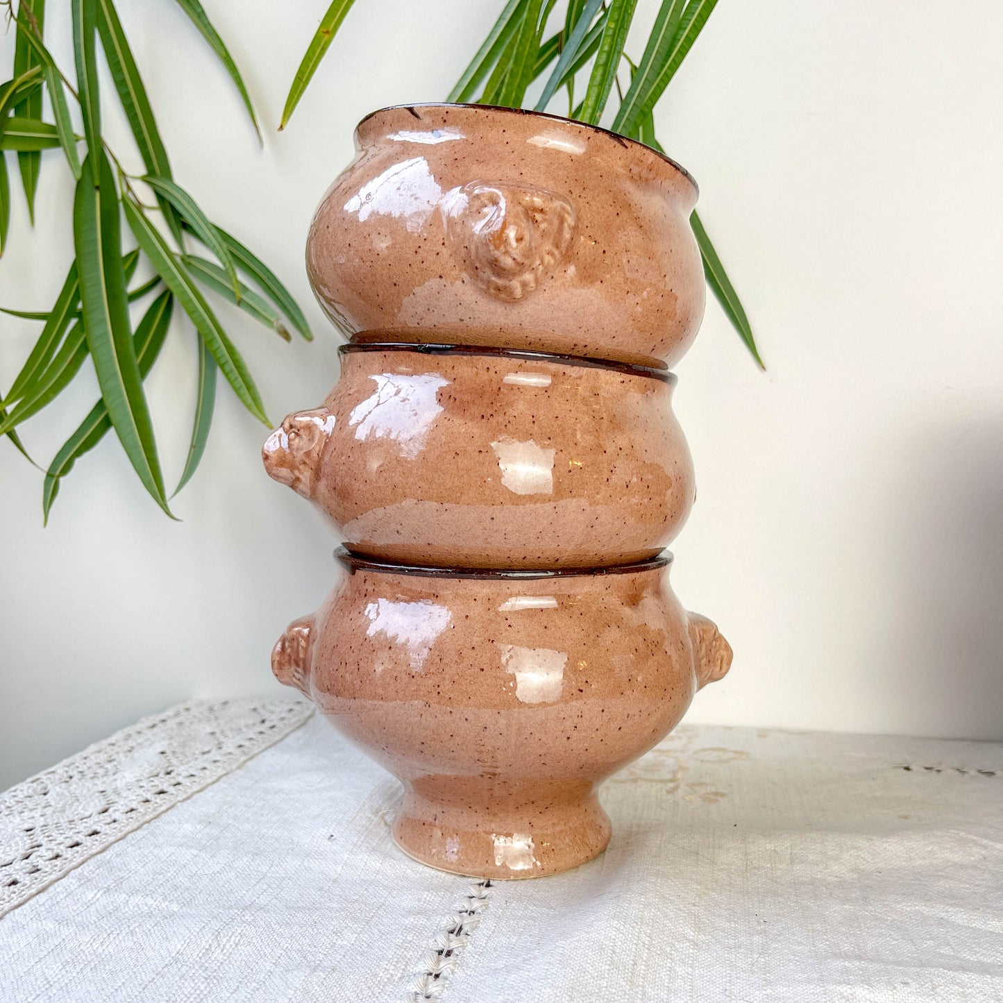 6 Lion Head Onion Soup Bowls in Vintage Emile Henry Ceramic - Speckled Beige, Made in France
