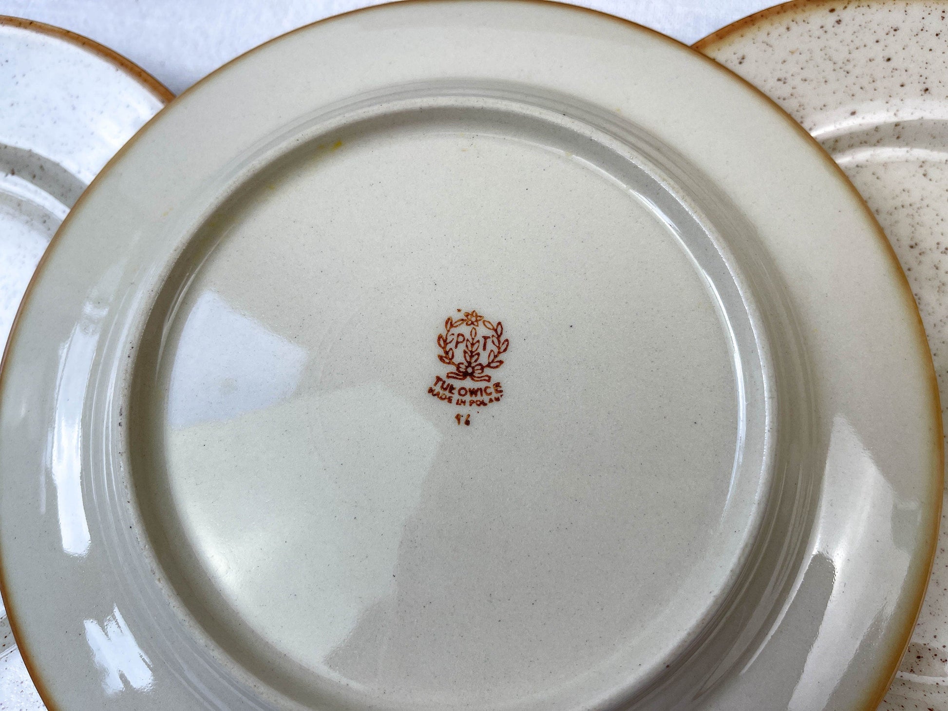 6 Petites Assiettes en grès moucheté Tulowice, 1950 - violn.fr