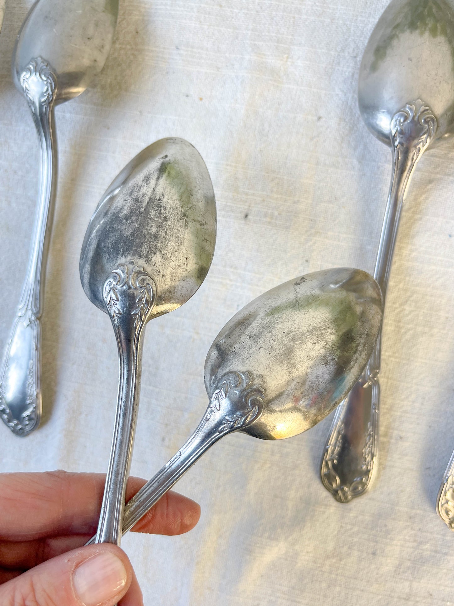 Ensemble de 8 cuillères à soupe vintage