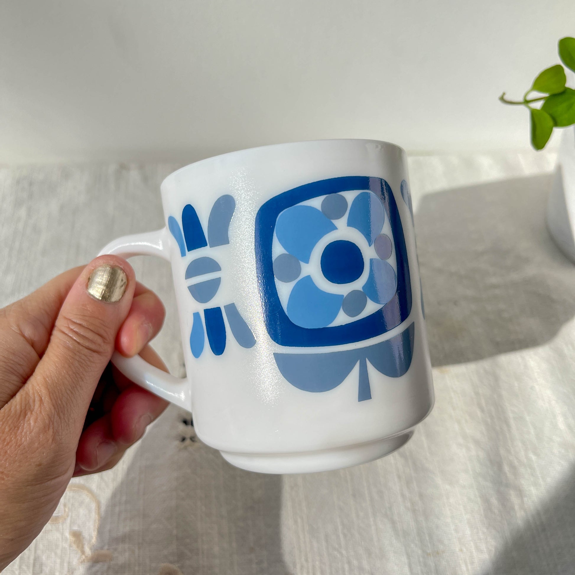 Service à café vintage MOBIL Arcopal – Tasses et pichet Made in France