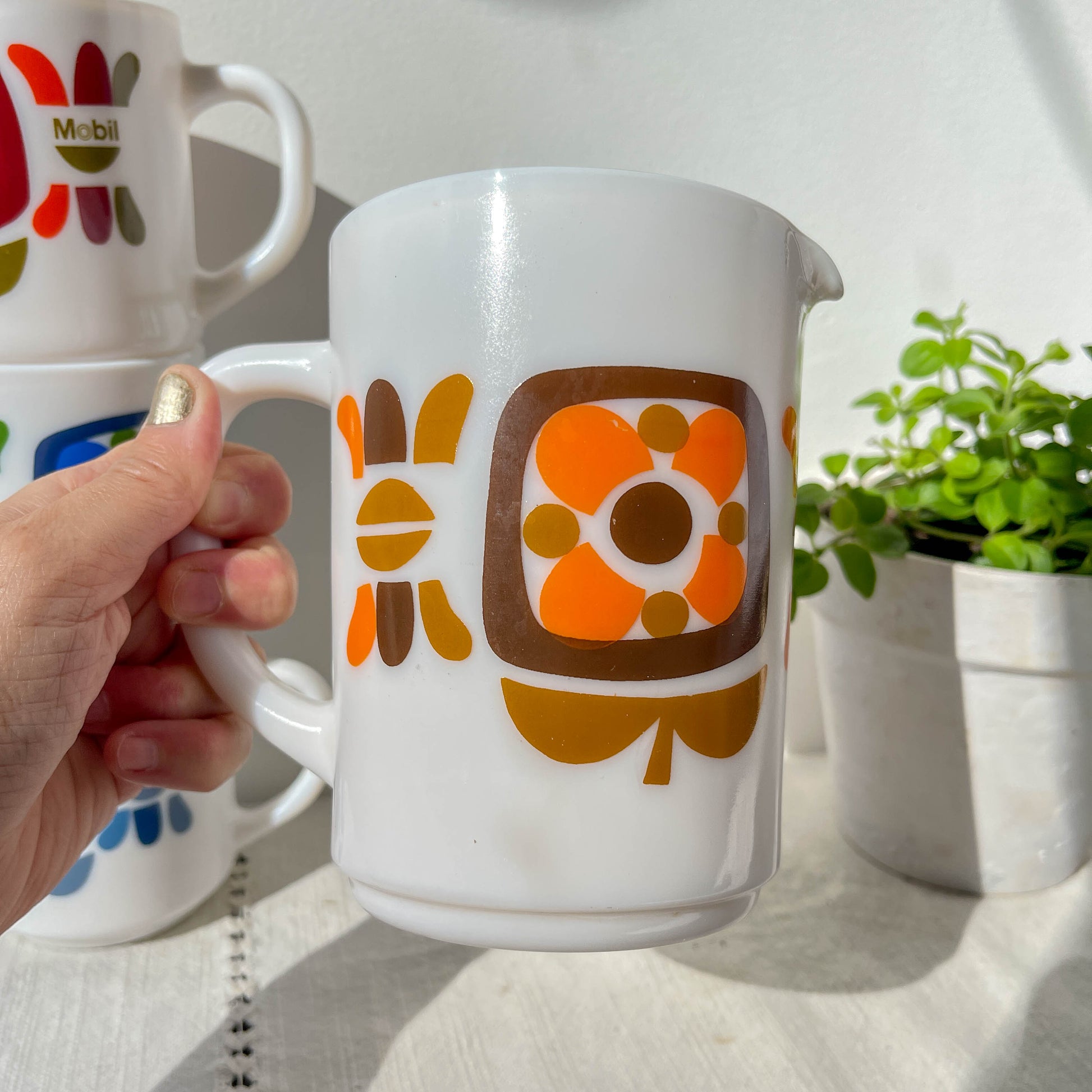 Service à café vintage MOBIL Arcopal – Tasses et pichet Made in France