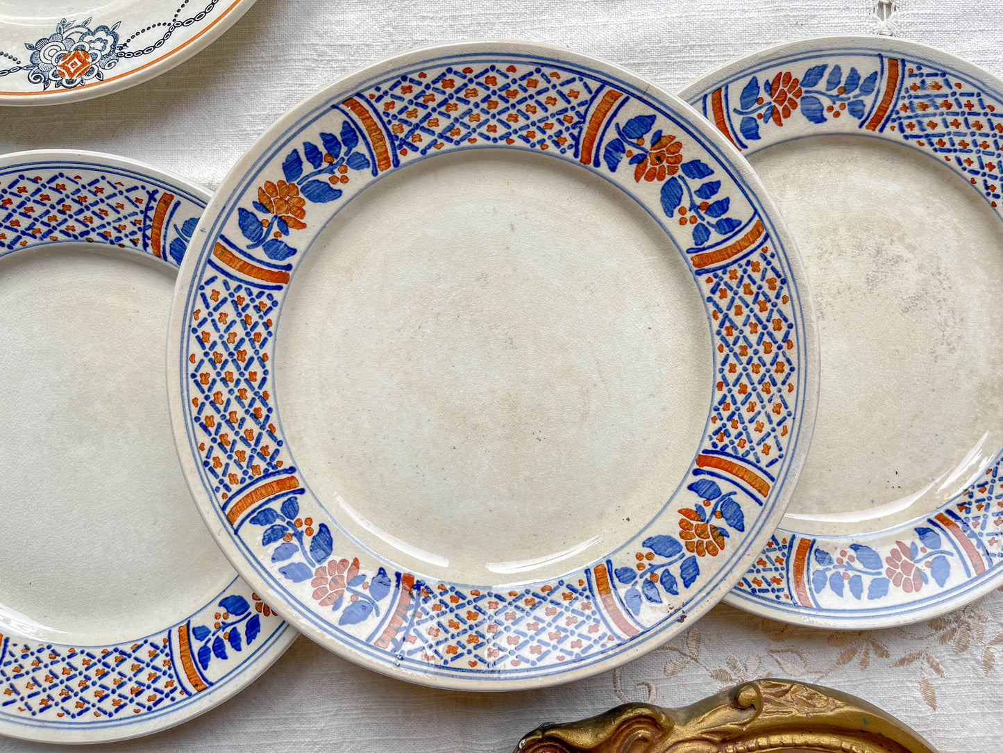 6 Petites assiettes vintage dépareillées bleues orange - L’Amandinoise - Luneville - Emile Bourgeois