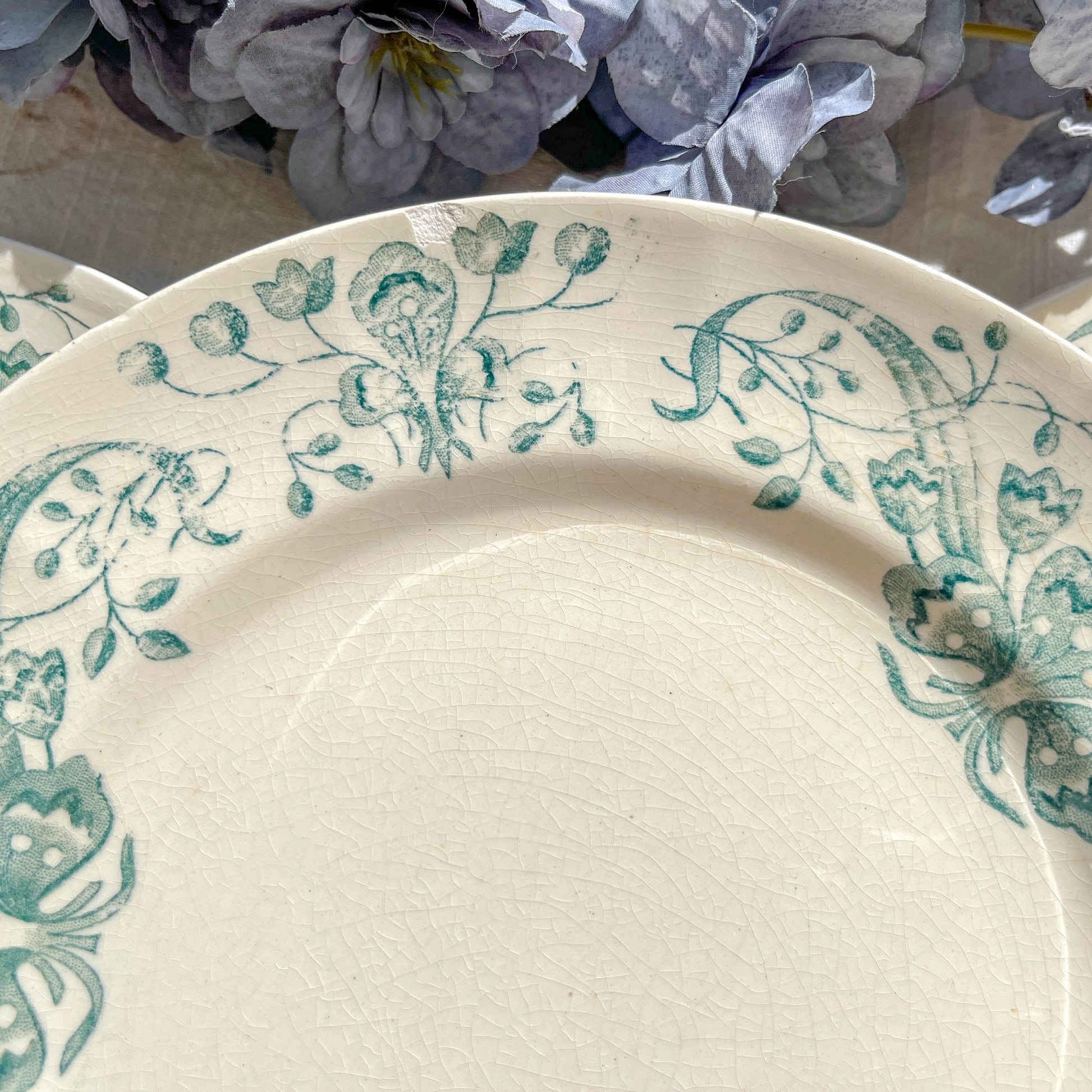 Lot de 6 Petites Assiettes Anciennes Terre de Fer "Figuig" – Longchamp XIXe